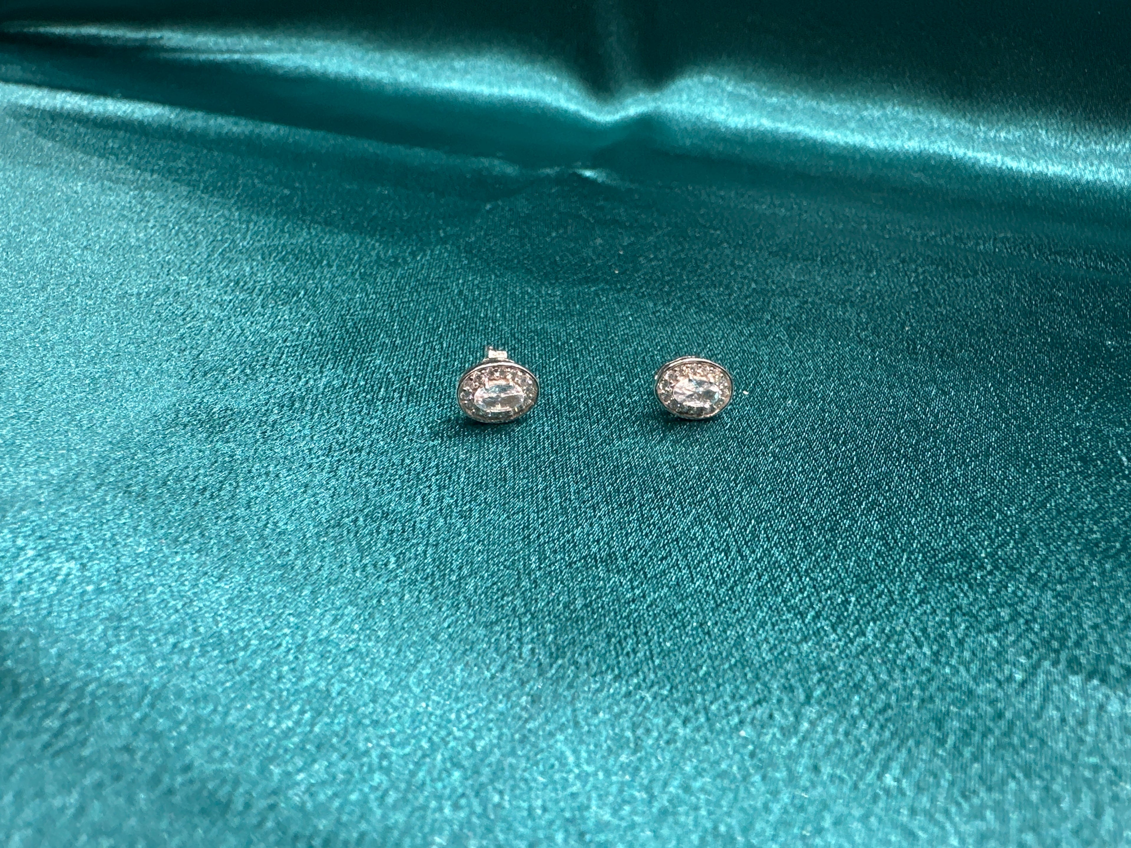 Women’s Fancy Silver pendant set