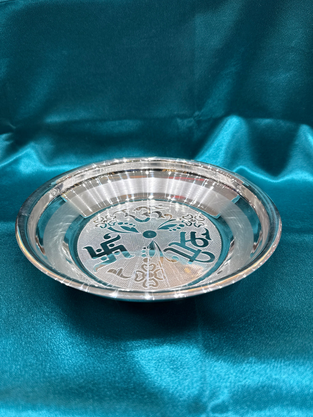 Designer Silver Plate (7 inch)