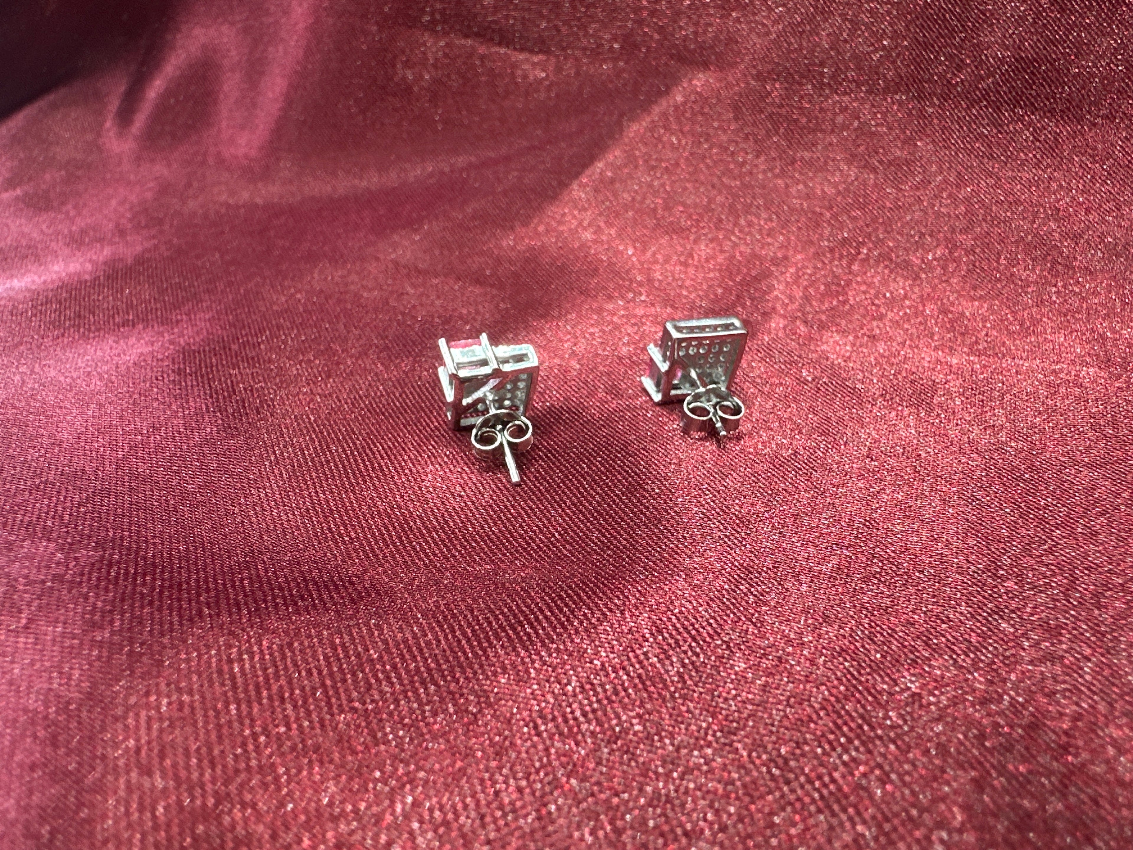 Women’s Fancy Silver pendant set