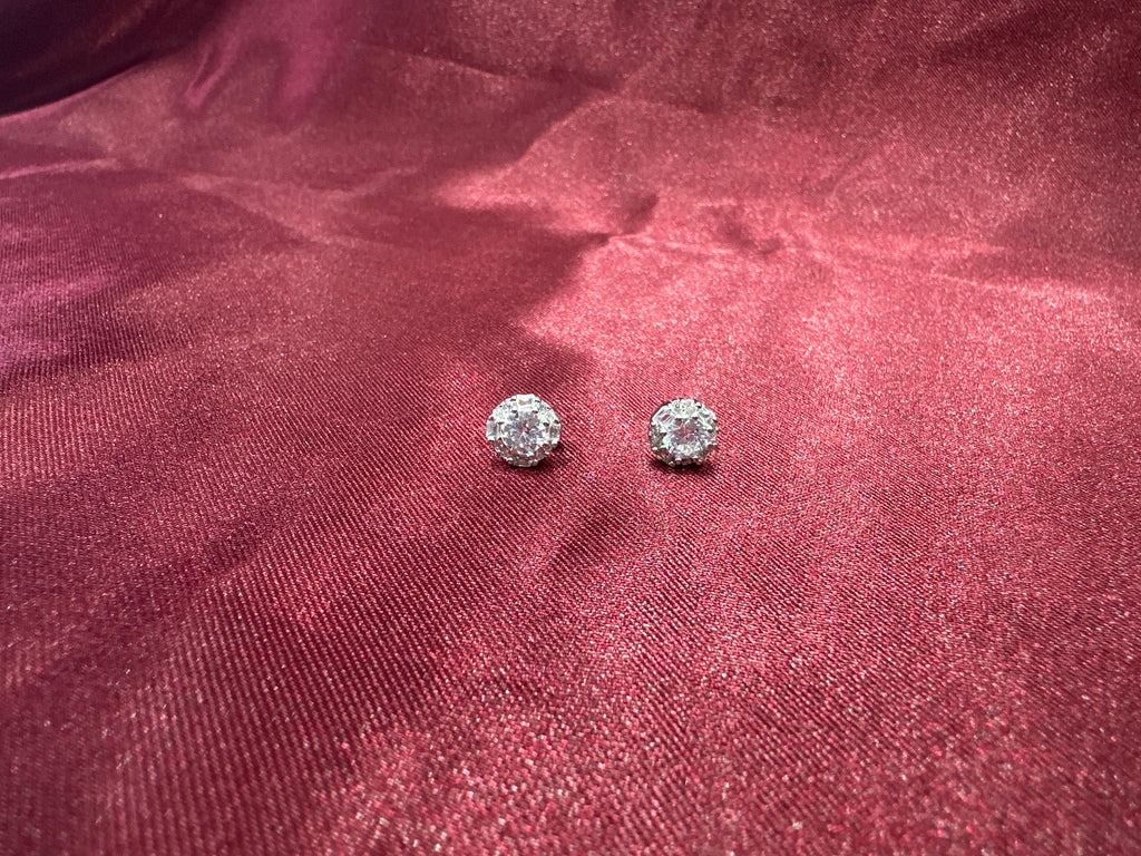 Women’s Fancy Silver pendant set