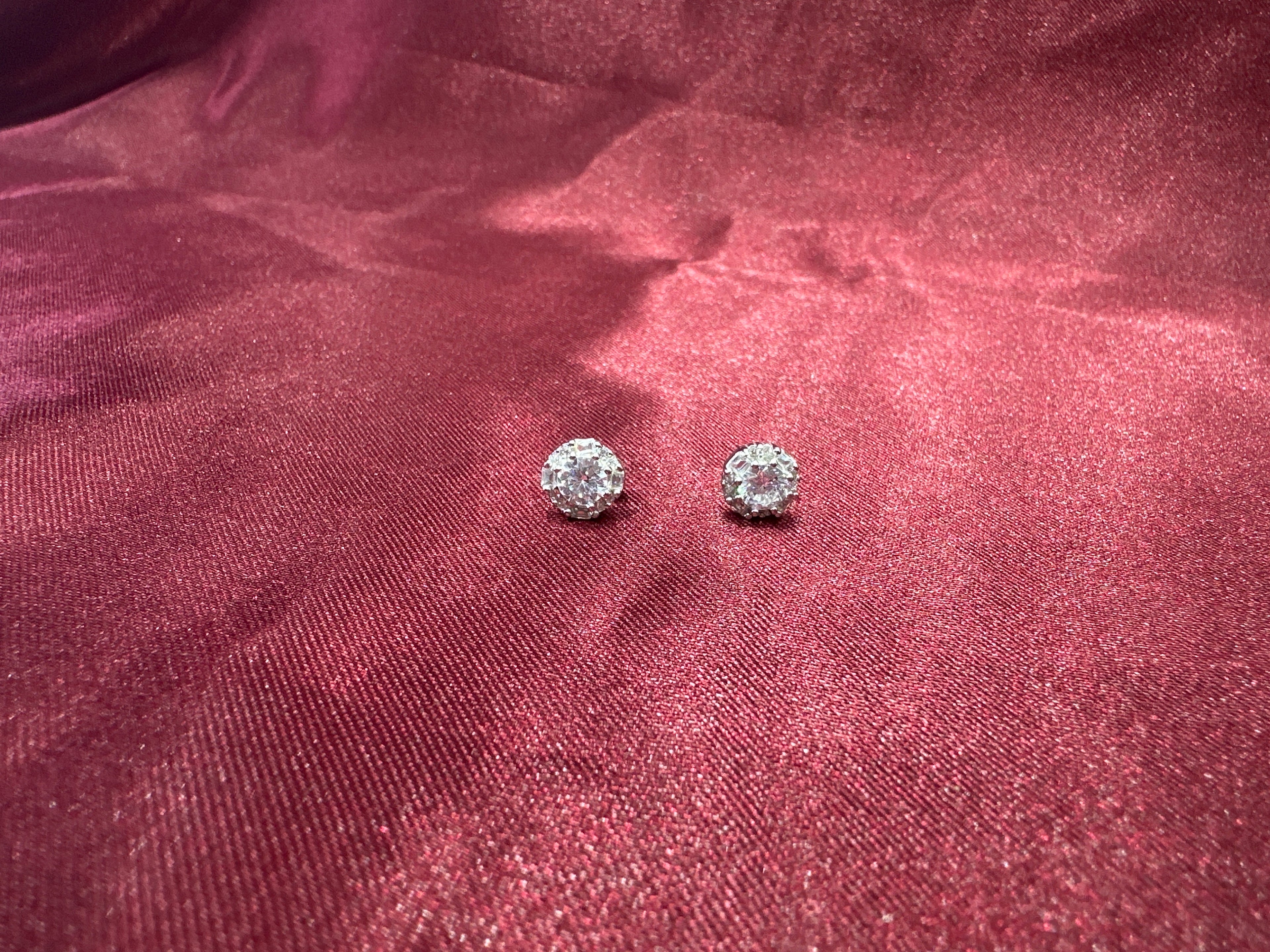 Women’s Fancy Silver pendant set