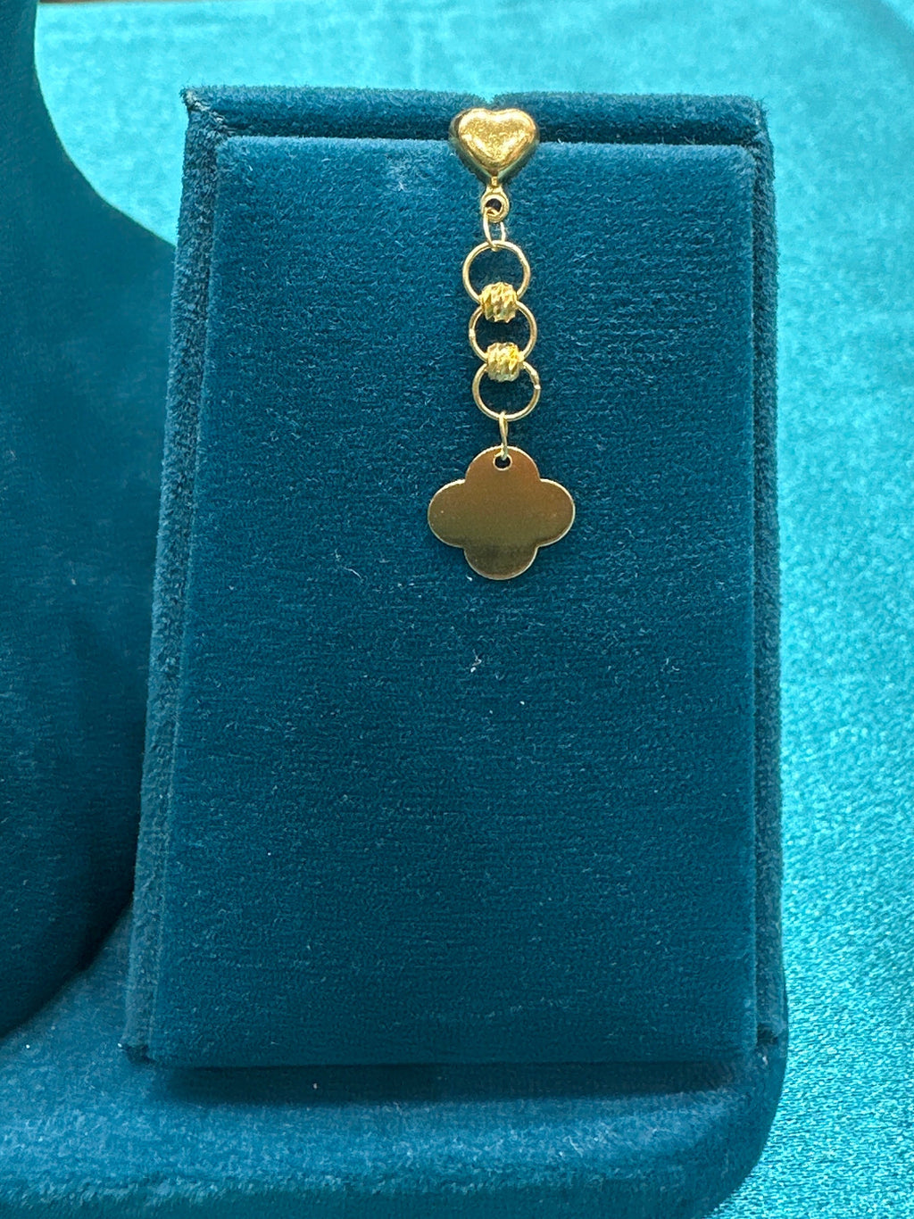 22k Gold Designer Necklace