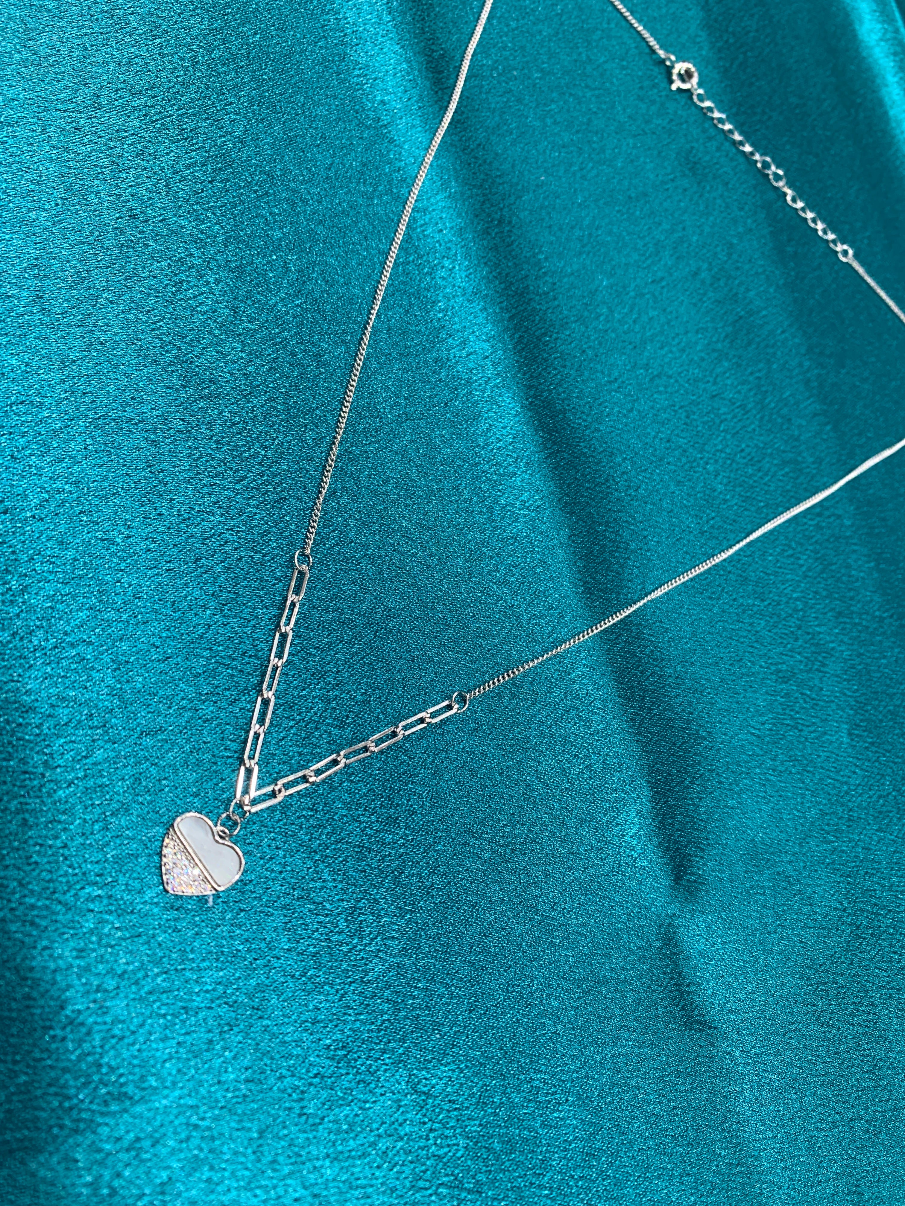 Women’s Fancy Silver pendant chain