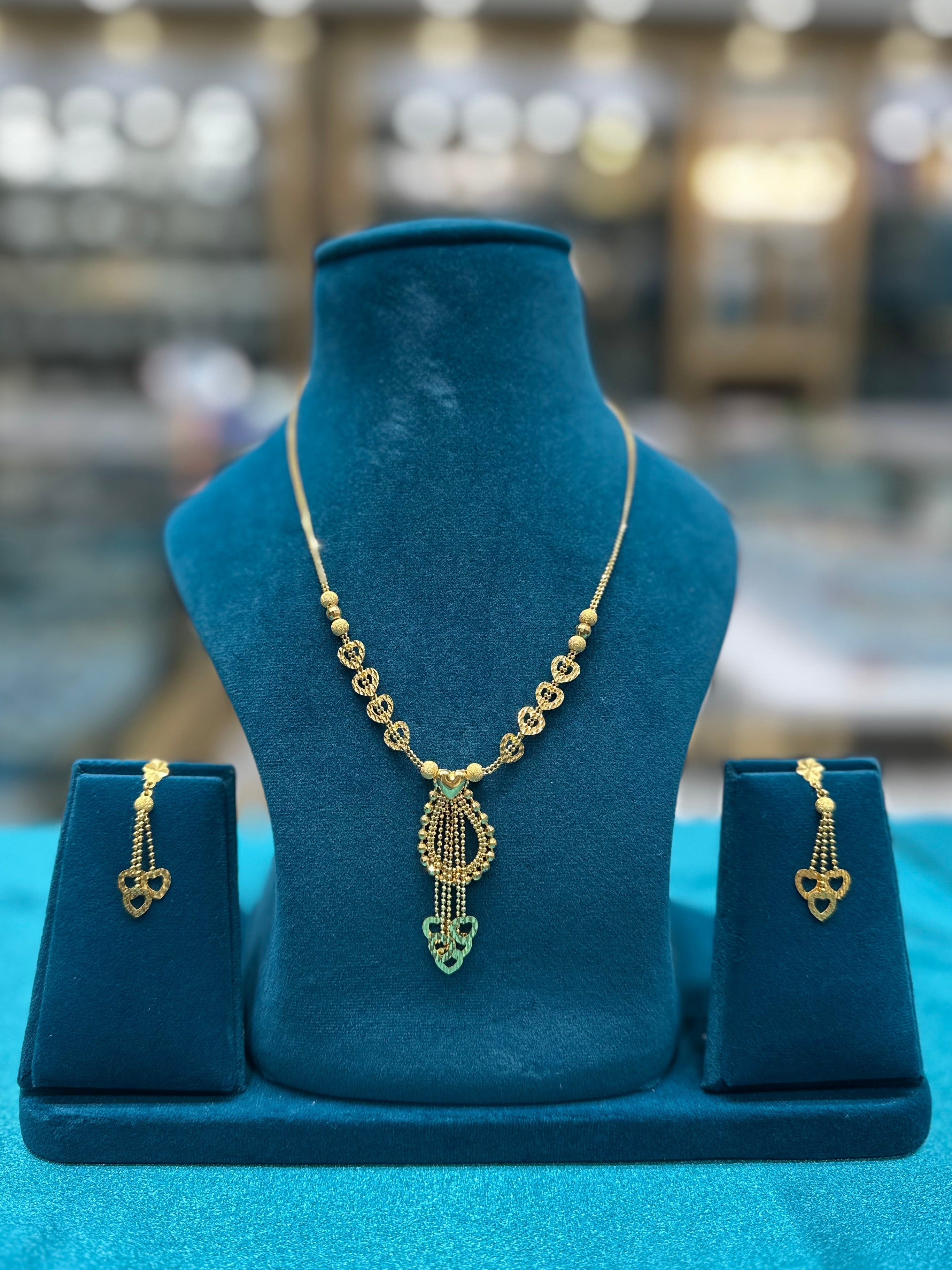 22k Gold Designer Necklace