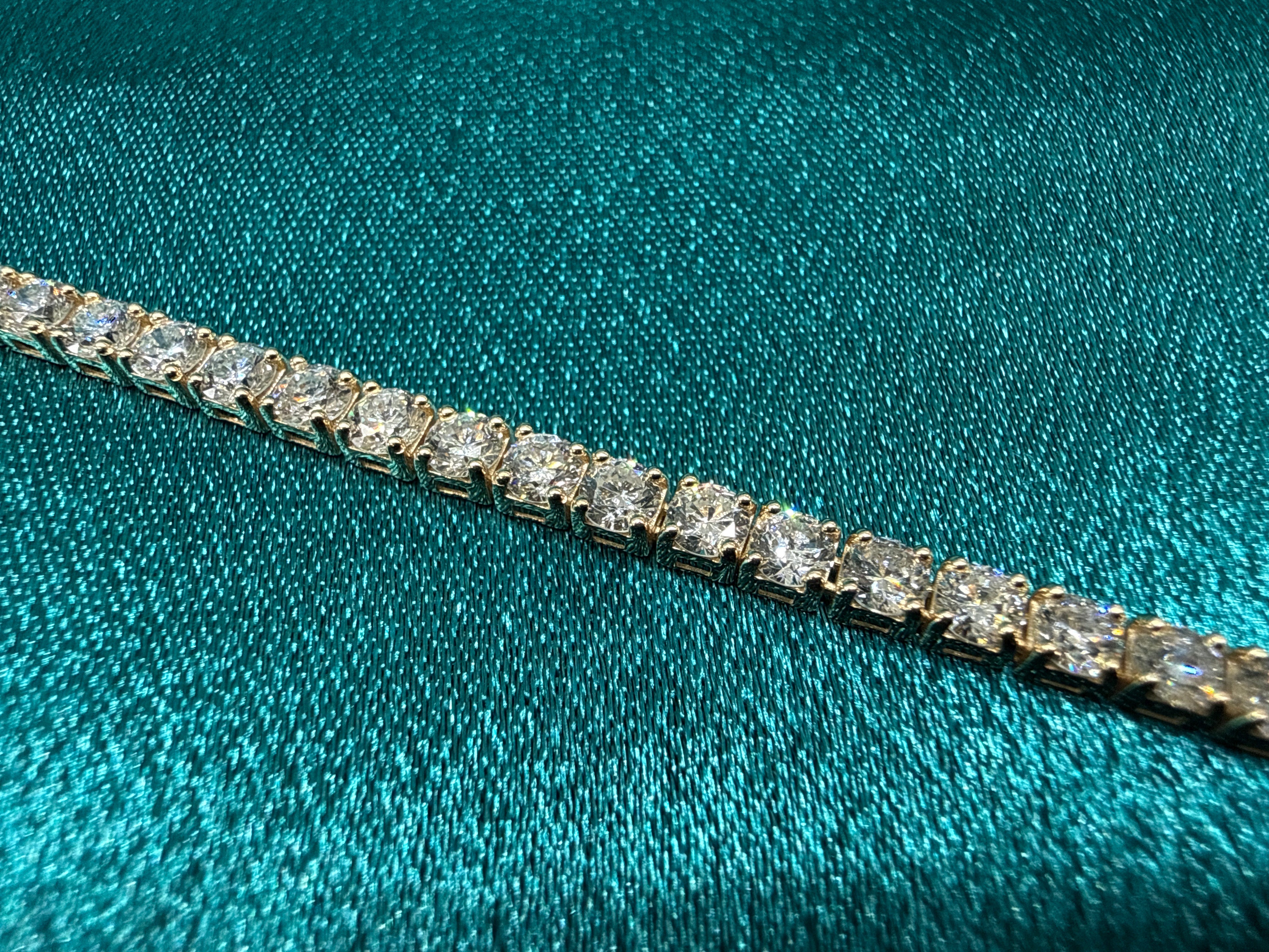 VVS Diamond Tennis Bracelet 5 Carat (7”)