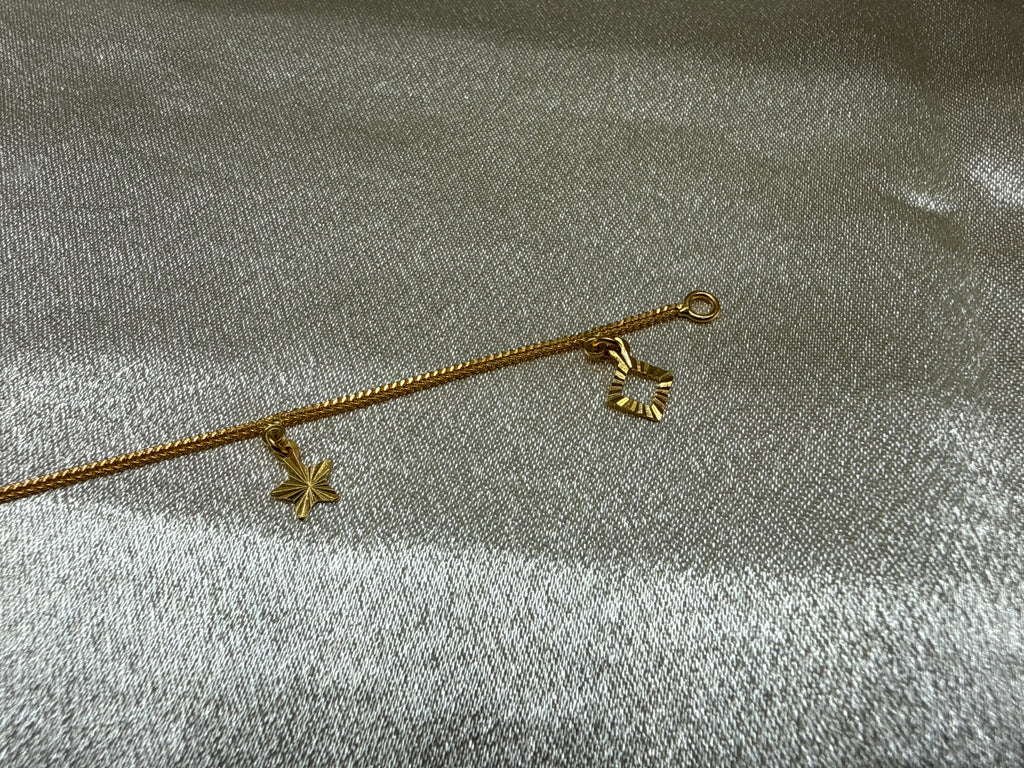 22k Gold Bracelet With Hanging Charms