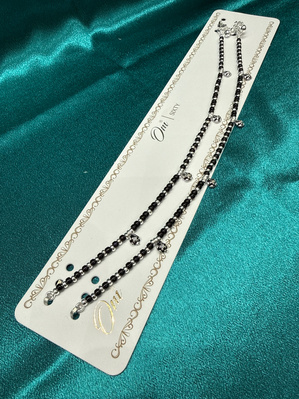 Women’s Fancy/Traditional Silver Black Beads Anklet