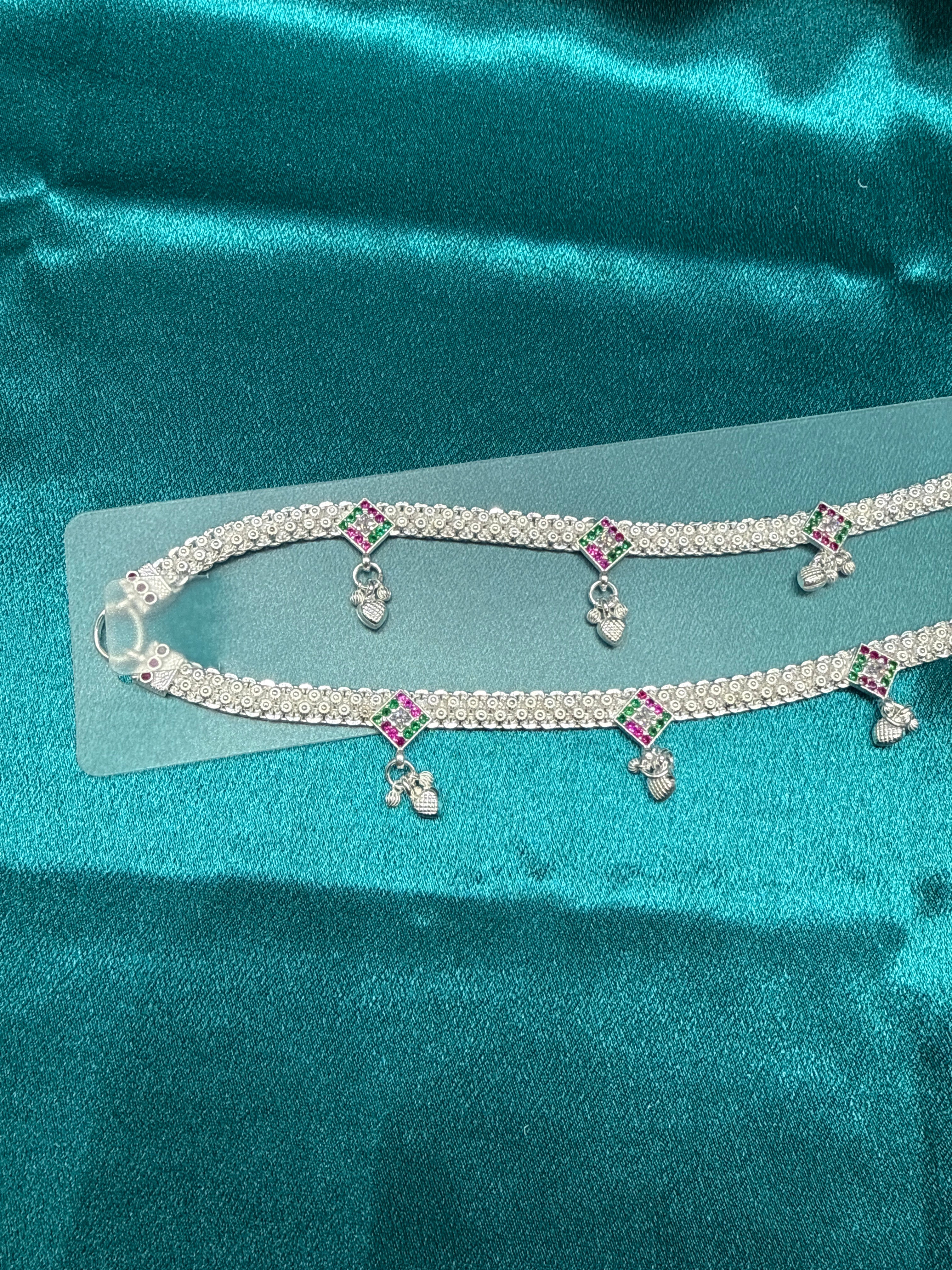 Women’s Fancy/Traditional Silver Anklet