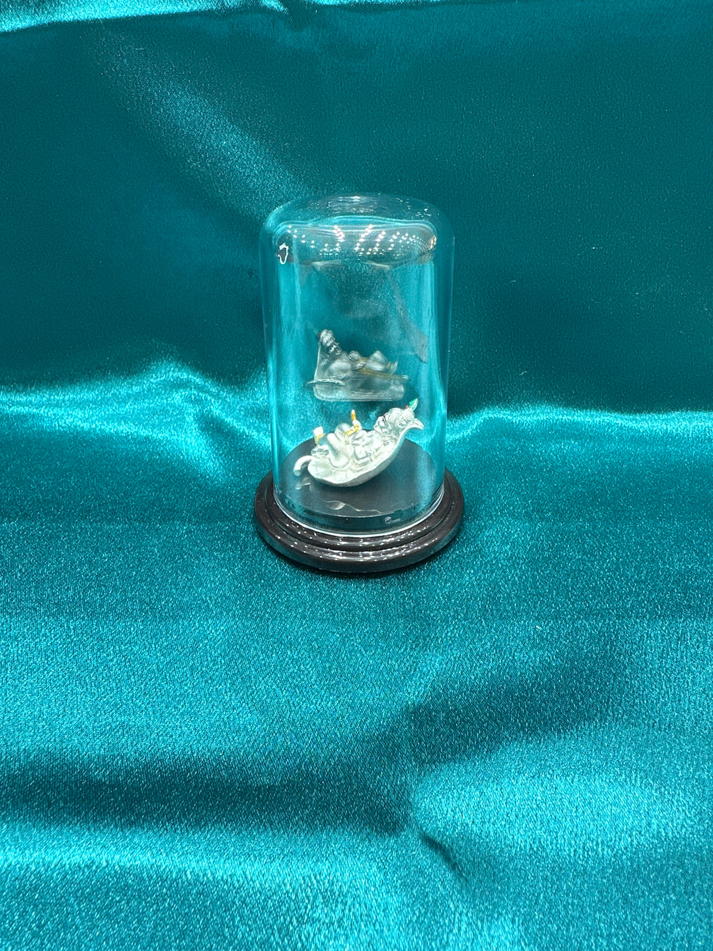 Pure Silver Krishna Ji Idol (Murti)