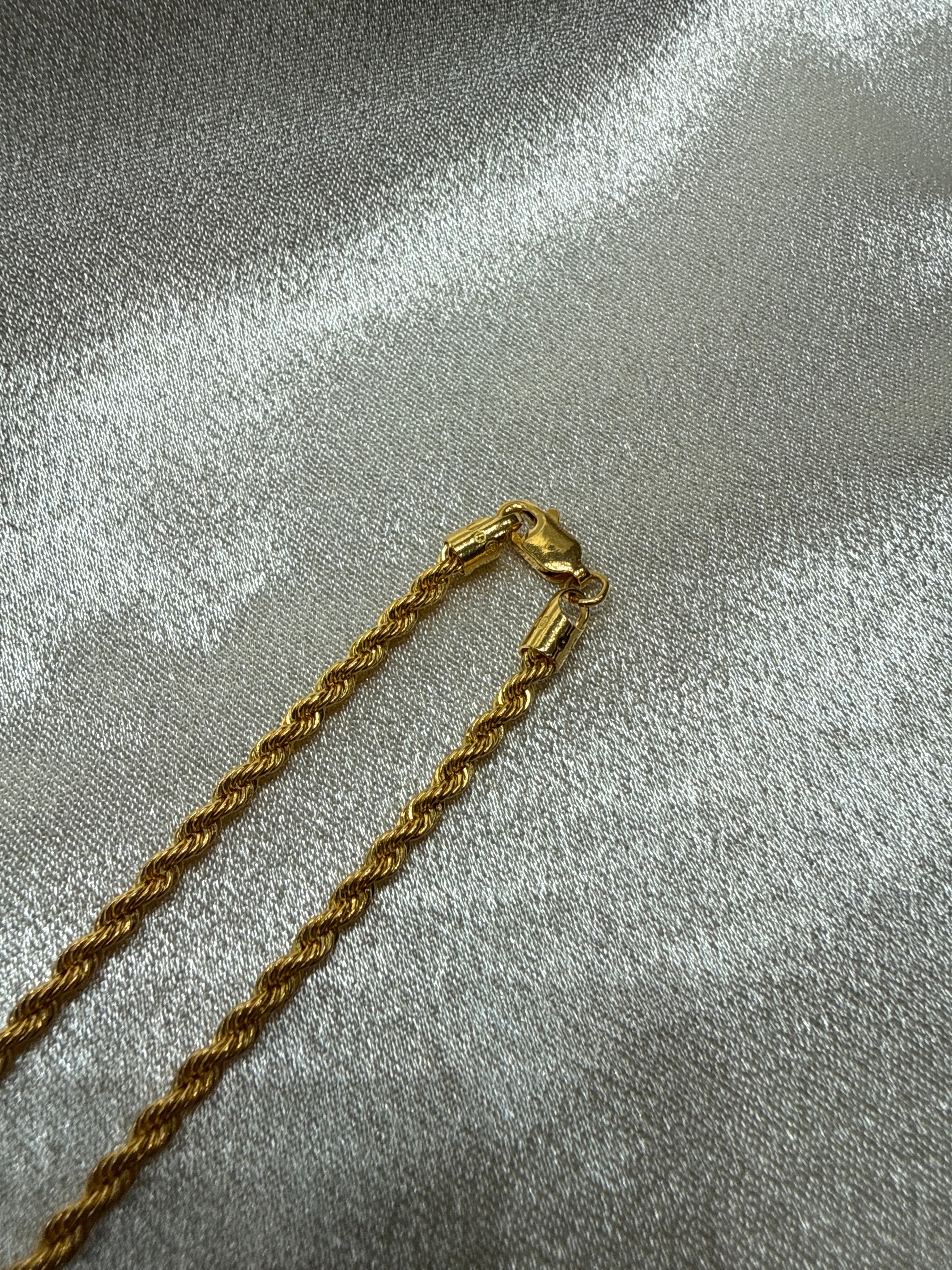 22K Gold Chain (Hollow Rope Design)