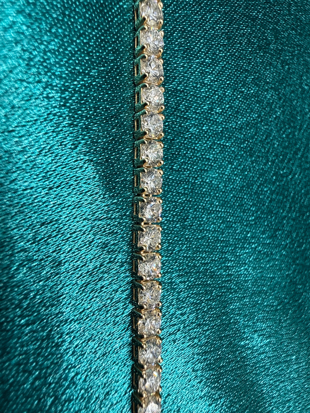 VVS Diamond Tennis Bracelet 6 Carat (8”)