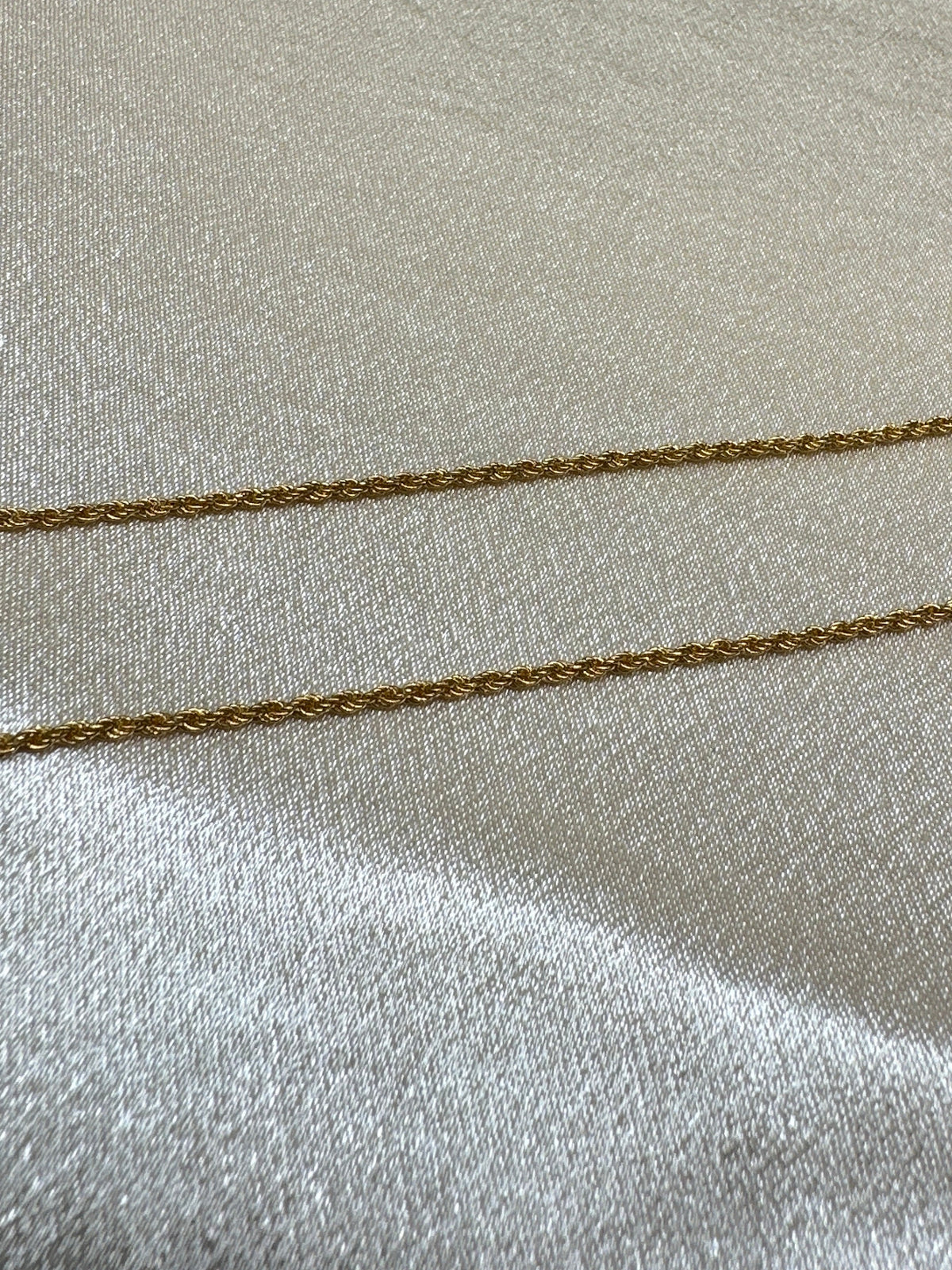 22K Gold Chain (rope design)