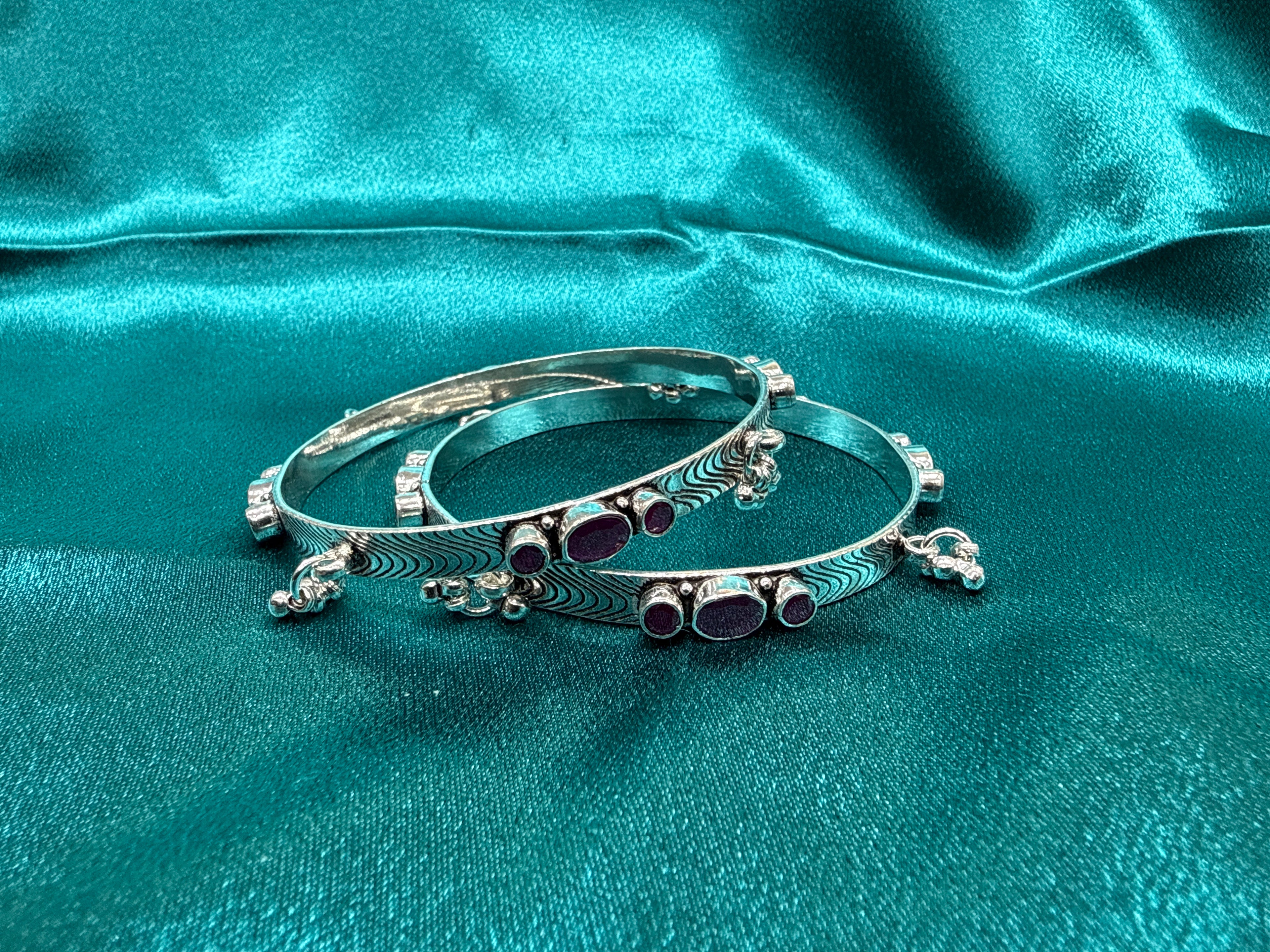 Antique Style Designer Silver Bangles