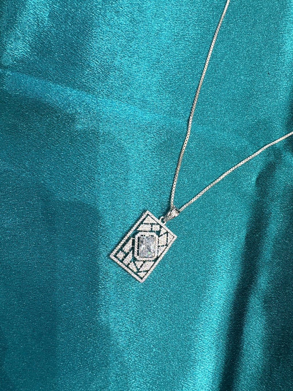 Women’s Fancy Silver pendant set