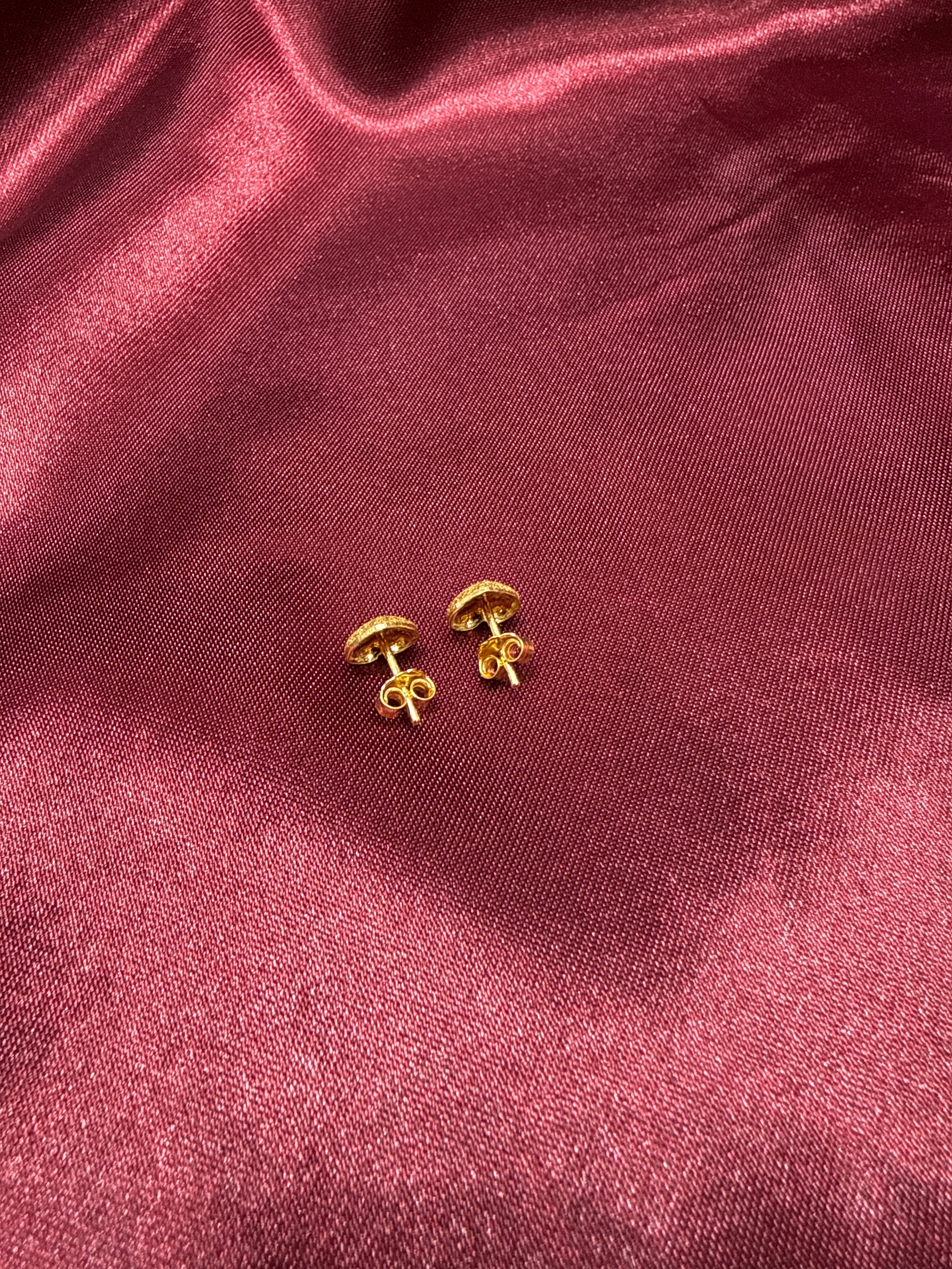 22k Gold Pendant and Earrings