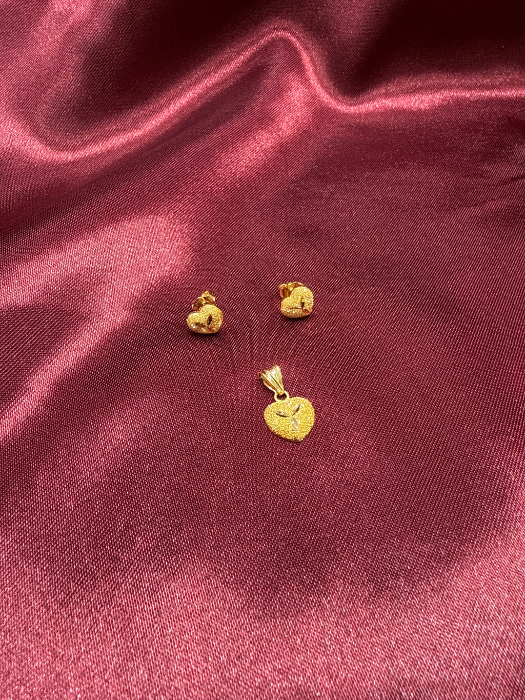 22k Gold Pendant and Earrings