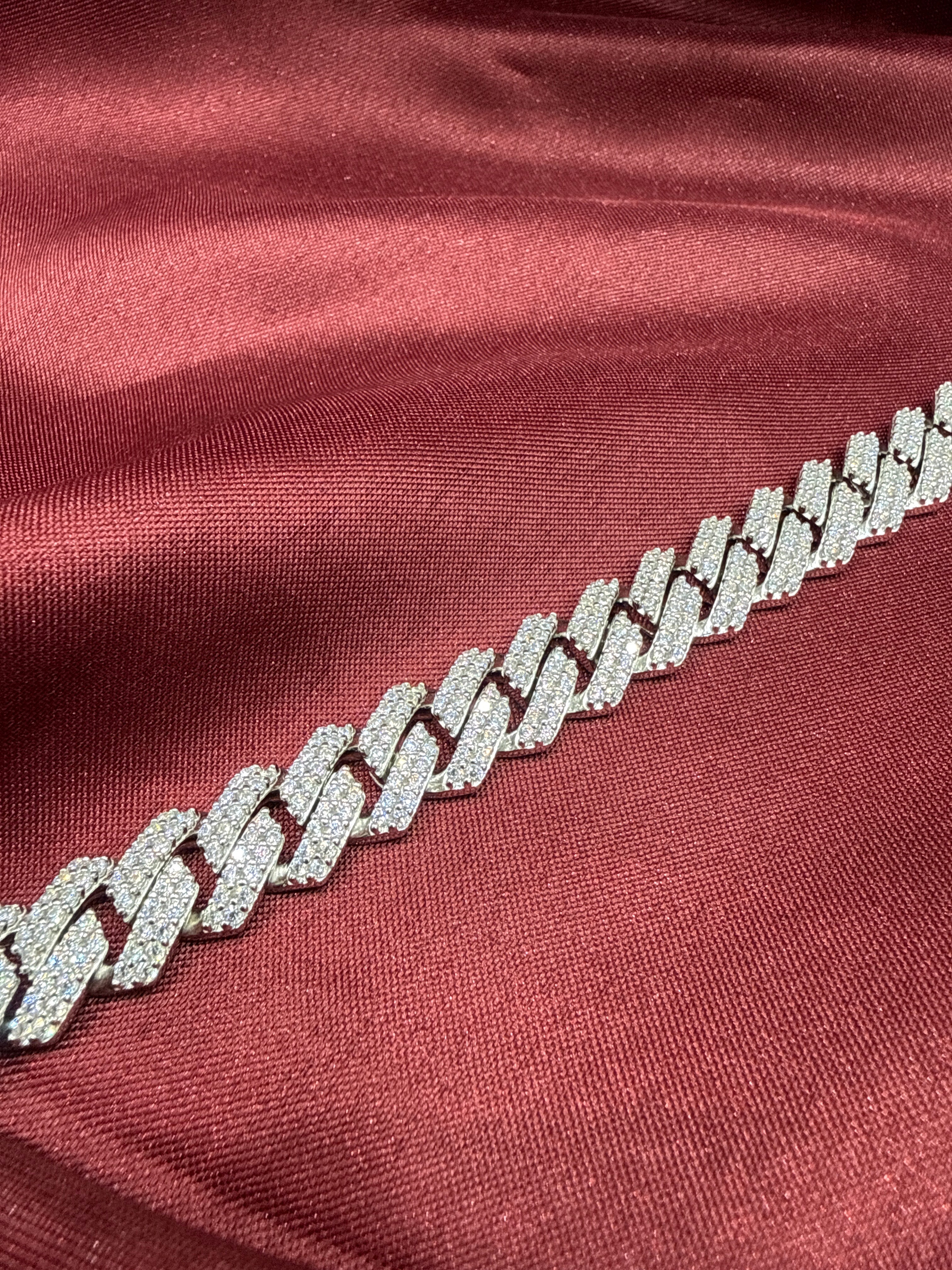 Men’s iced out silver 925 bracelet w/ CZ diamonds (14mm)