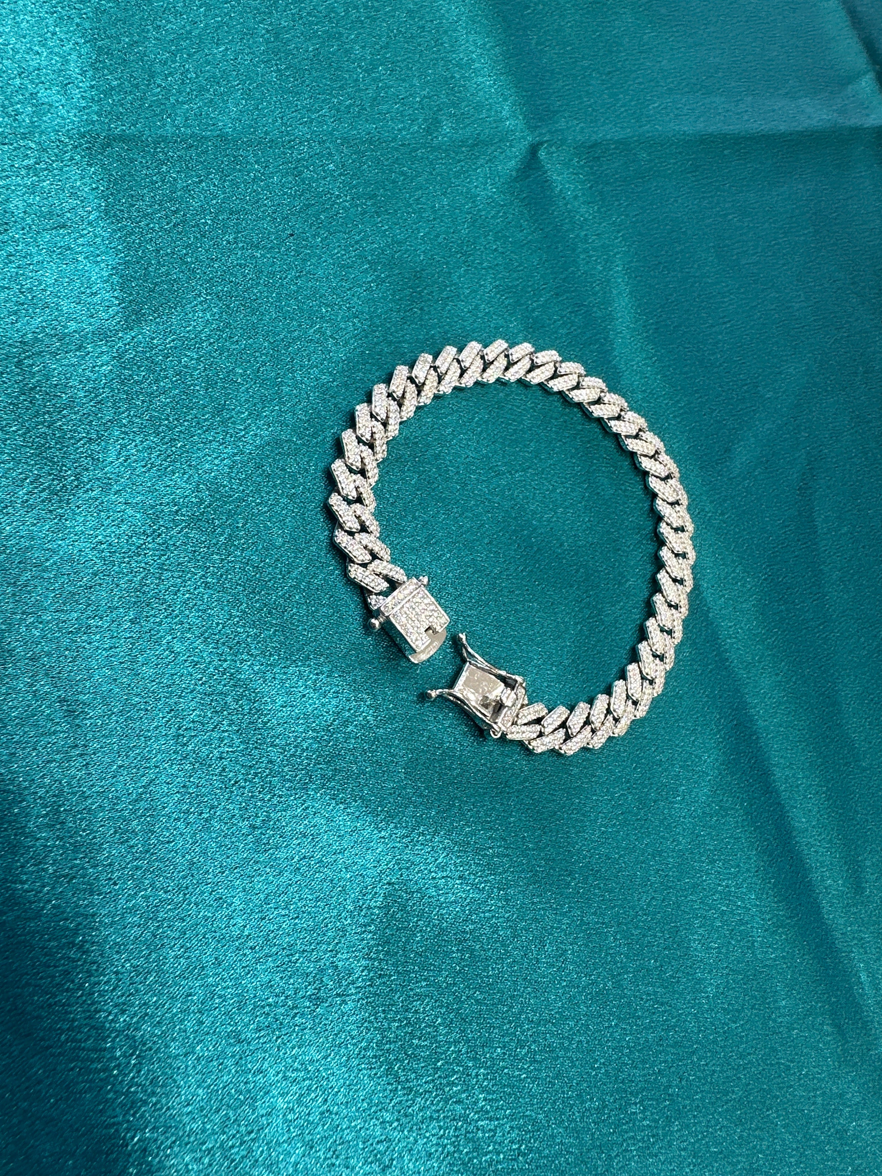 Men’s iced out silver 925 bracelet w/ CZ diamonds (8mm)