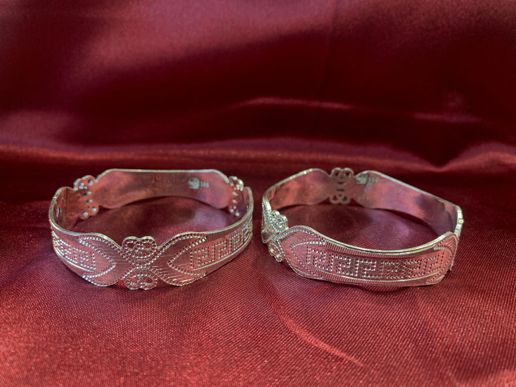 Traditional silver bangles B2