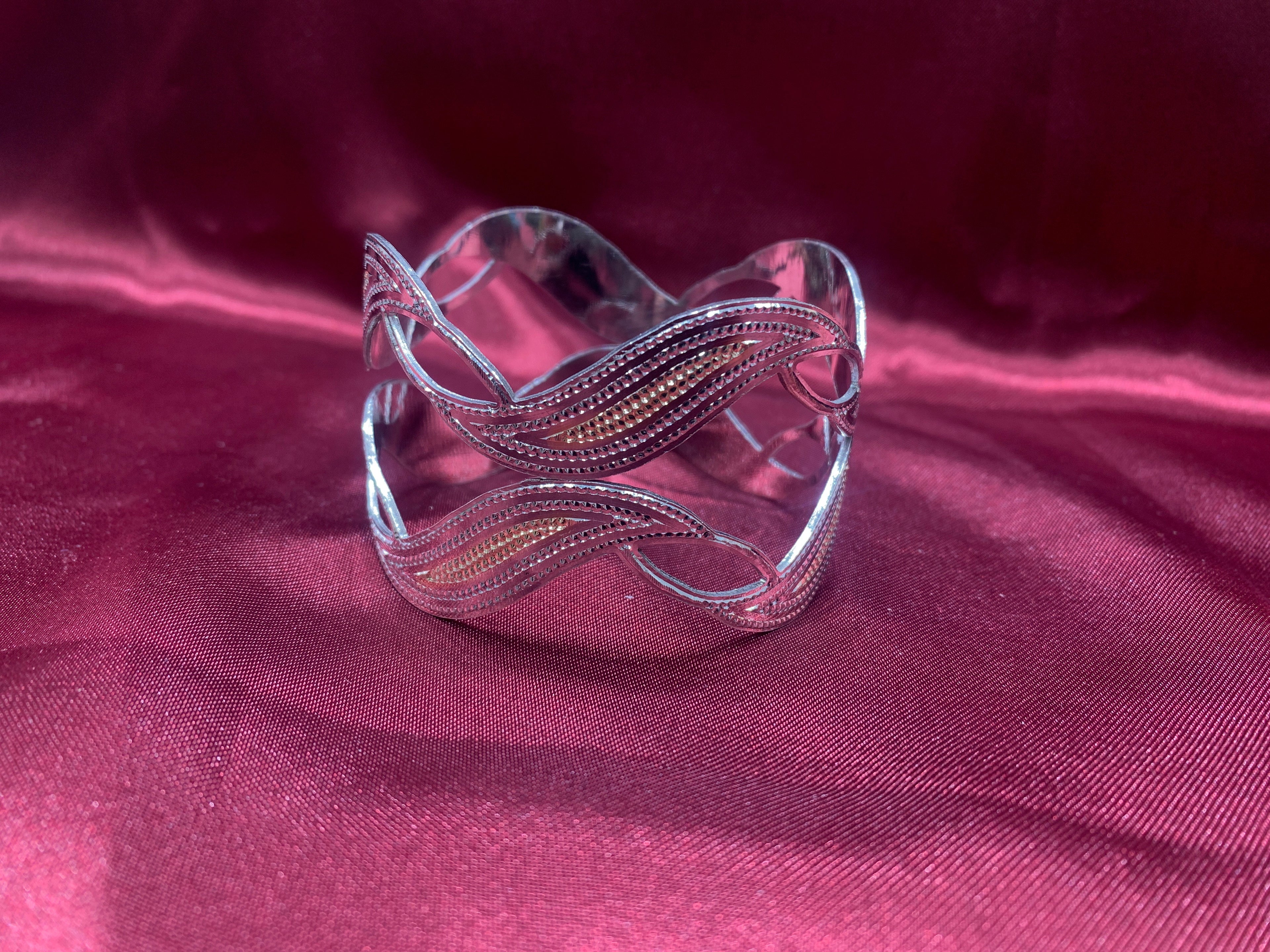 Traditional silver bangles B23