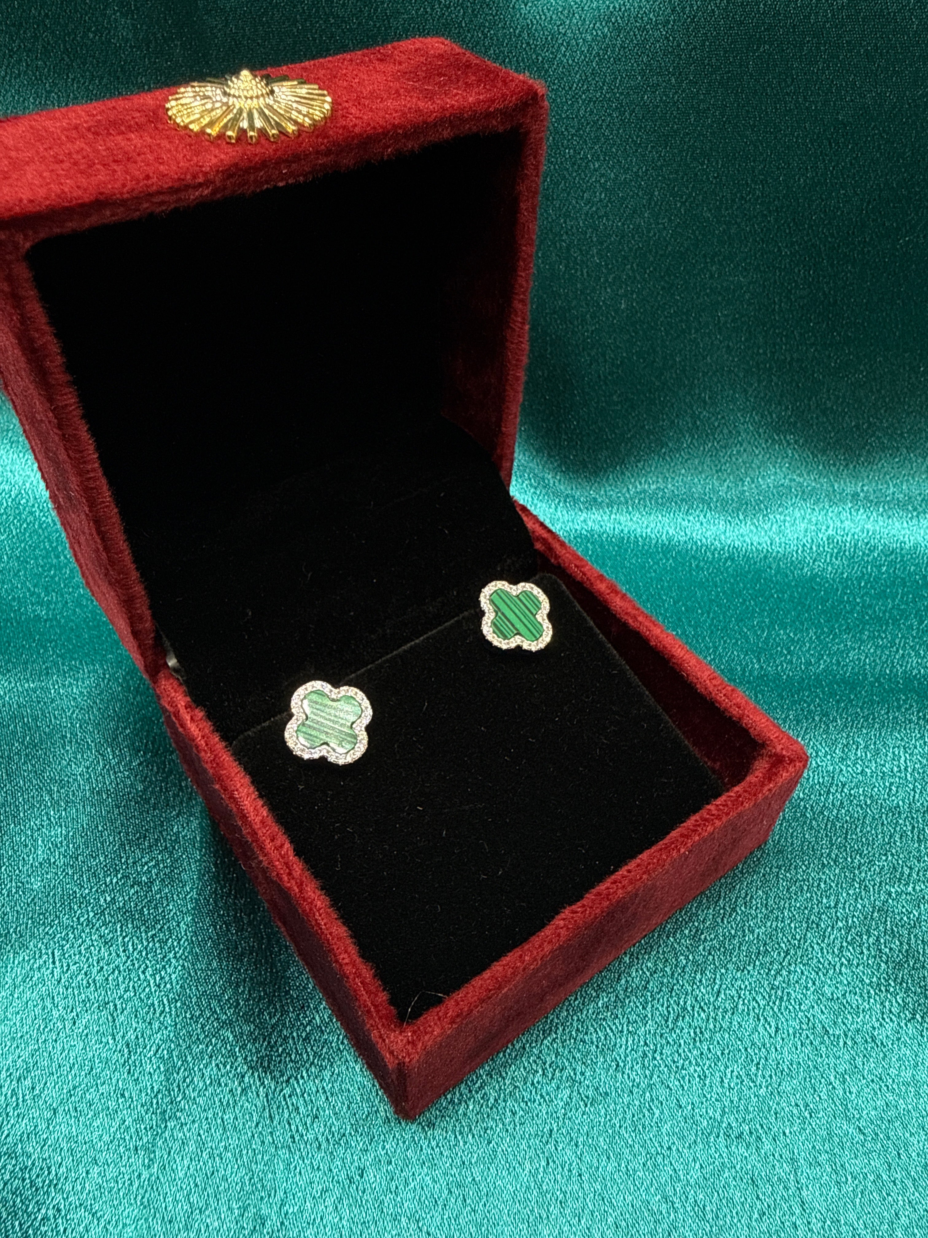 Women’s Fancy Clover Silver Earrings