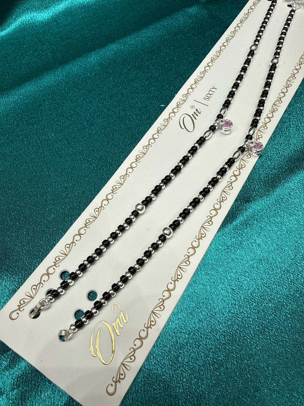 Women’s Fancy/Traditional Silver Black Beads Anklet