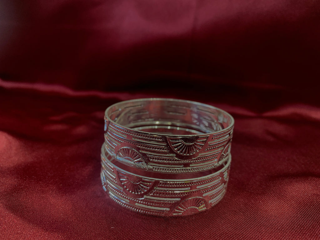 Traditional silver bangles B6
