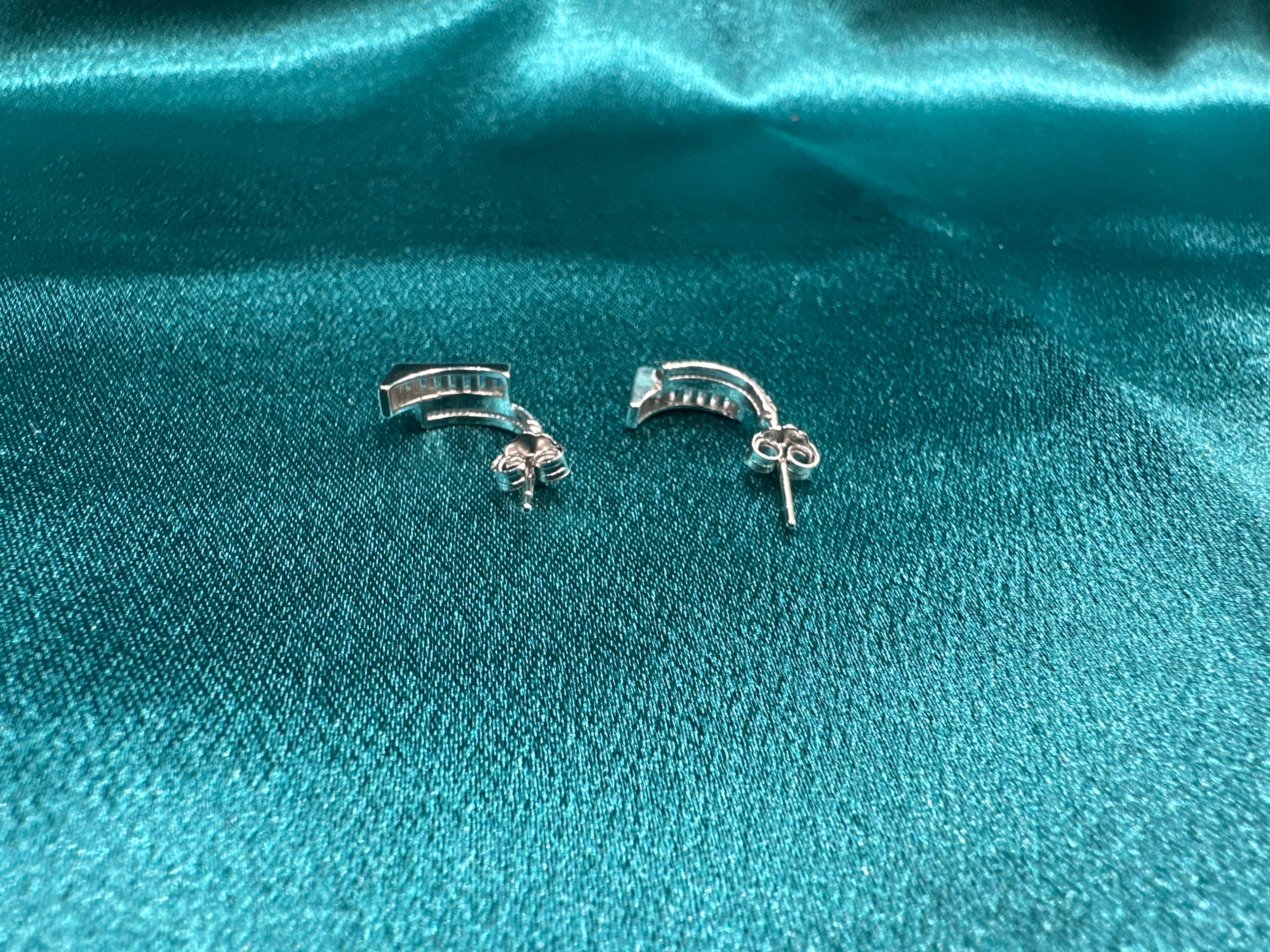 Women’s Fancy Silver Earrings