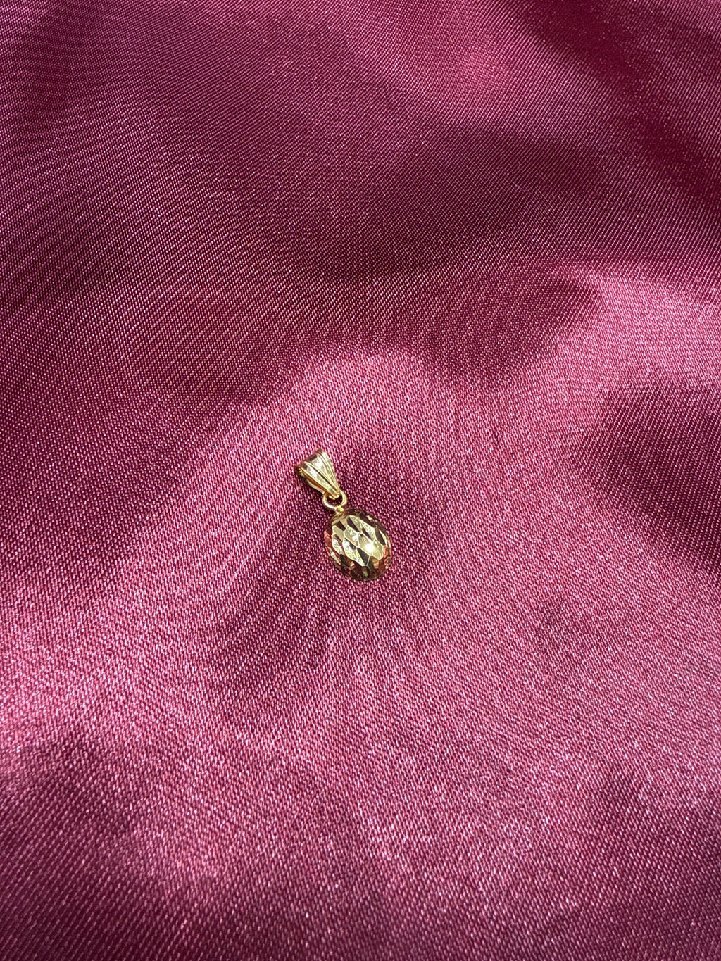 22k Gold Pendant and Earrings