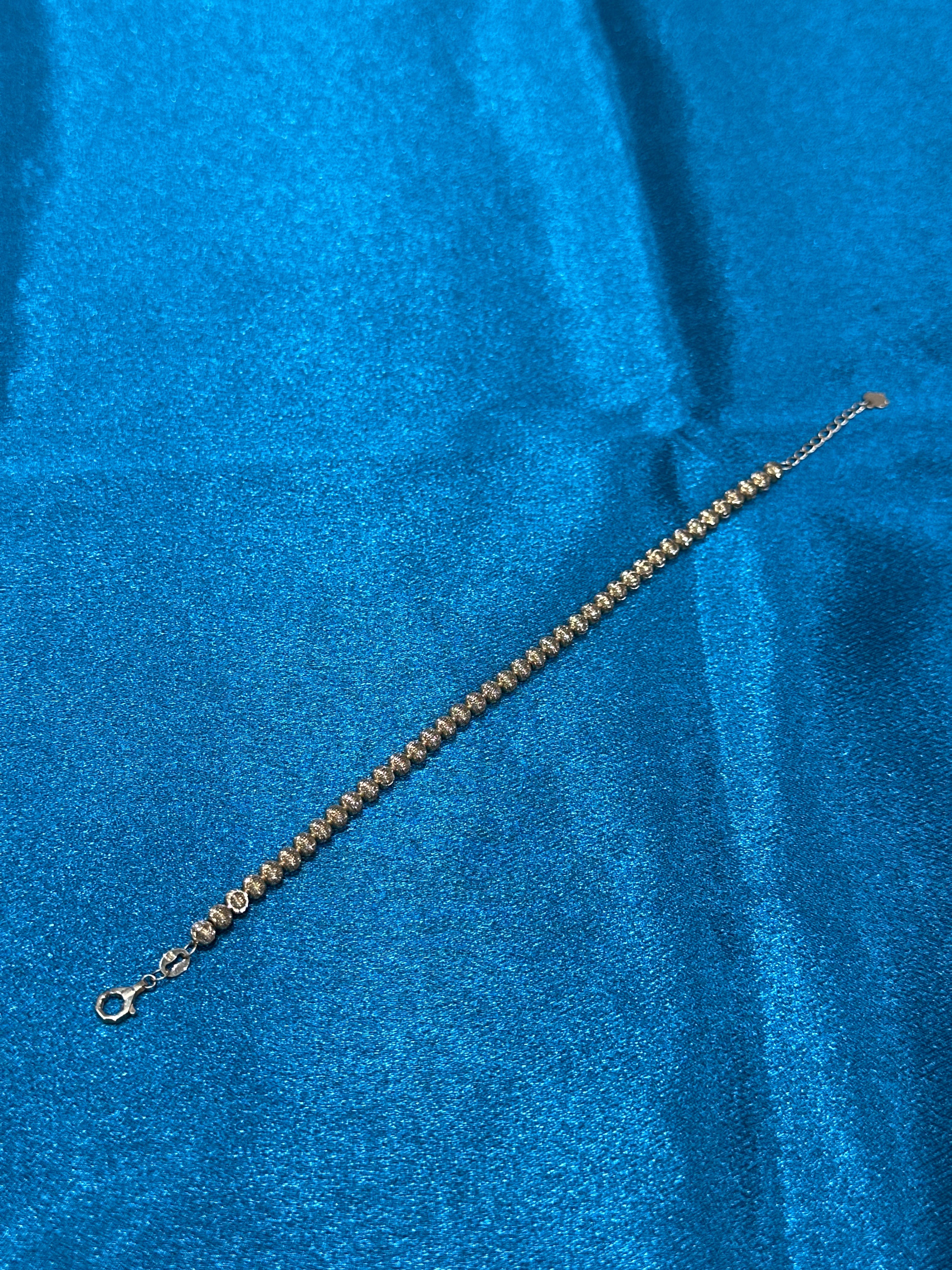 22K Gold Bracelet With High Shinning Ball Design