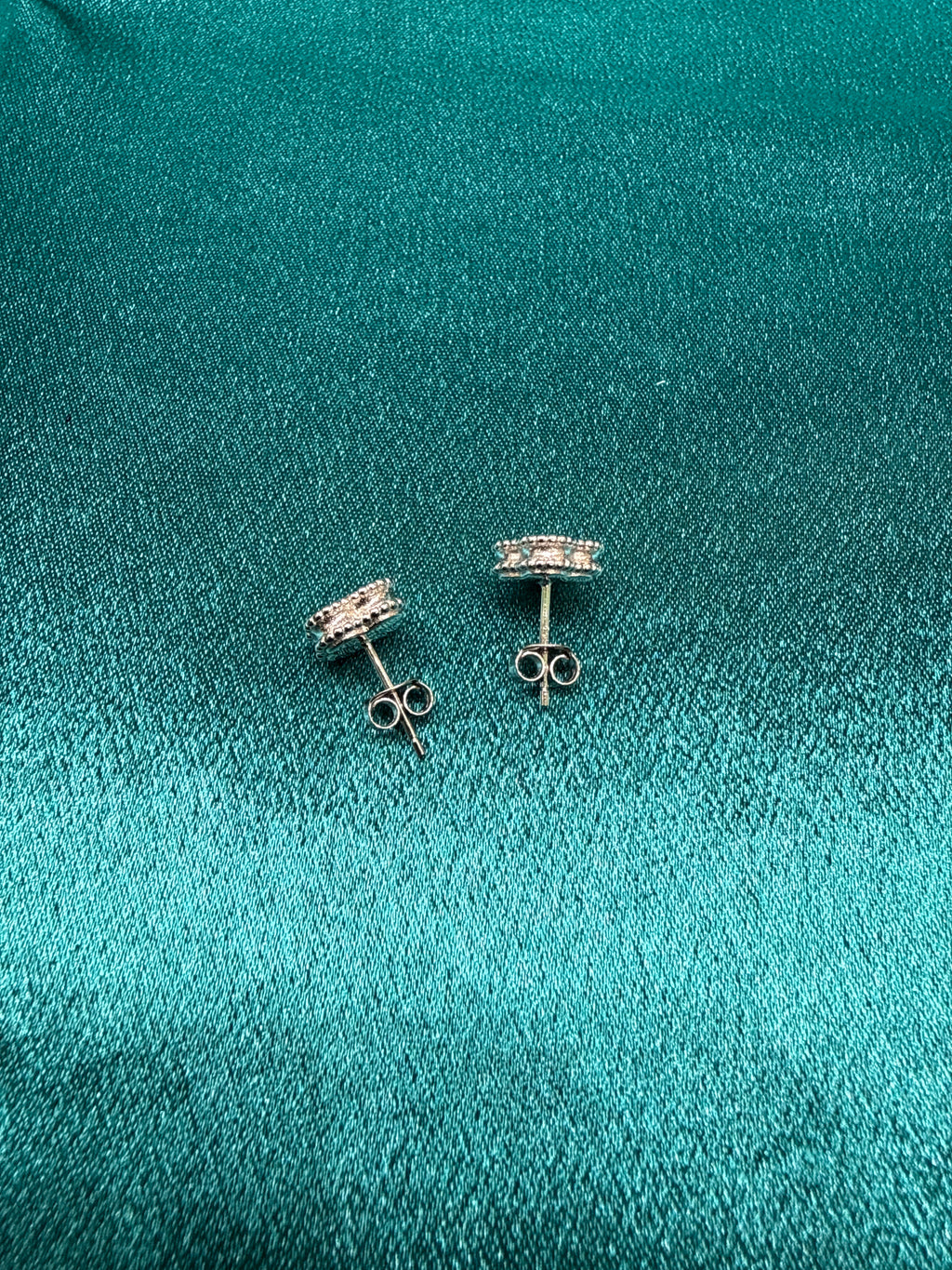 Women’s Fancy Clover Silver Earrings