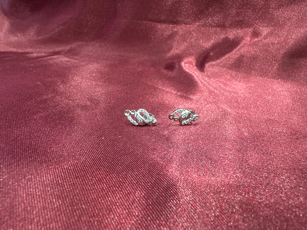 Women’s Fancy Silver pendant set