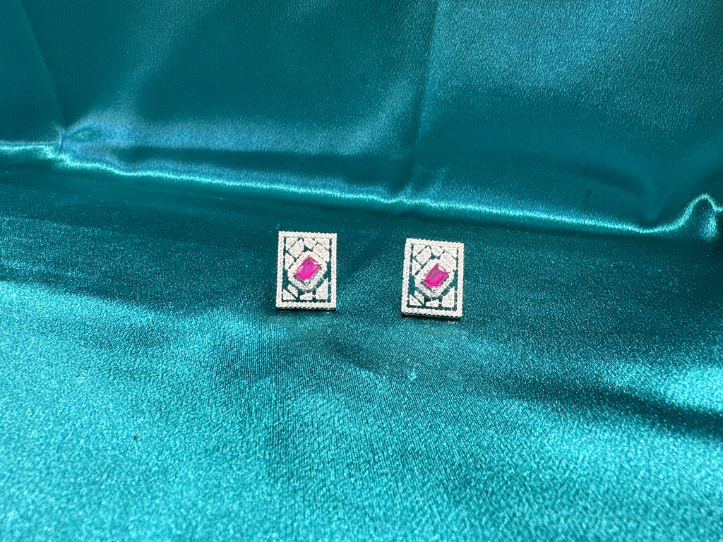 Women’s Fancy Silver pendant set