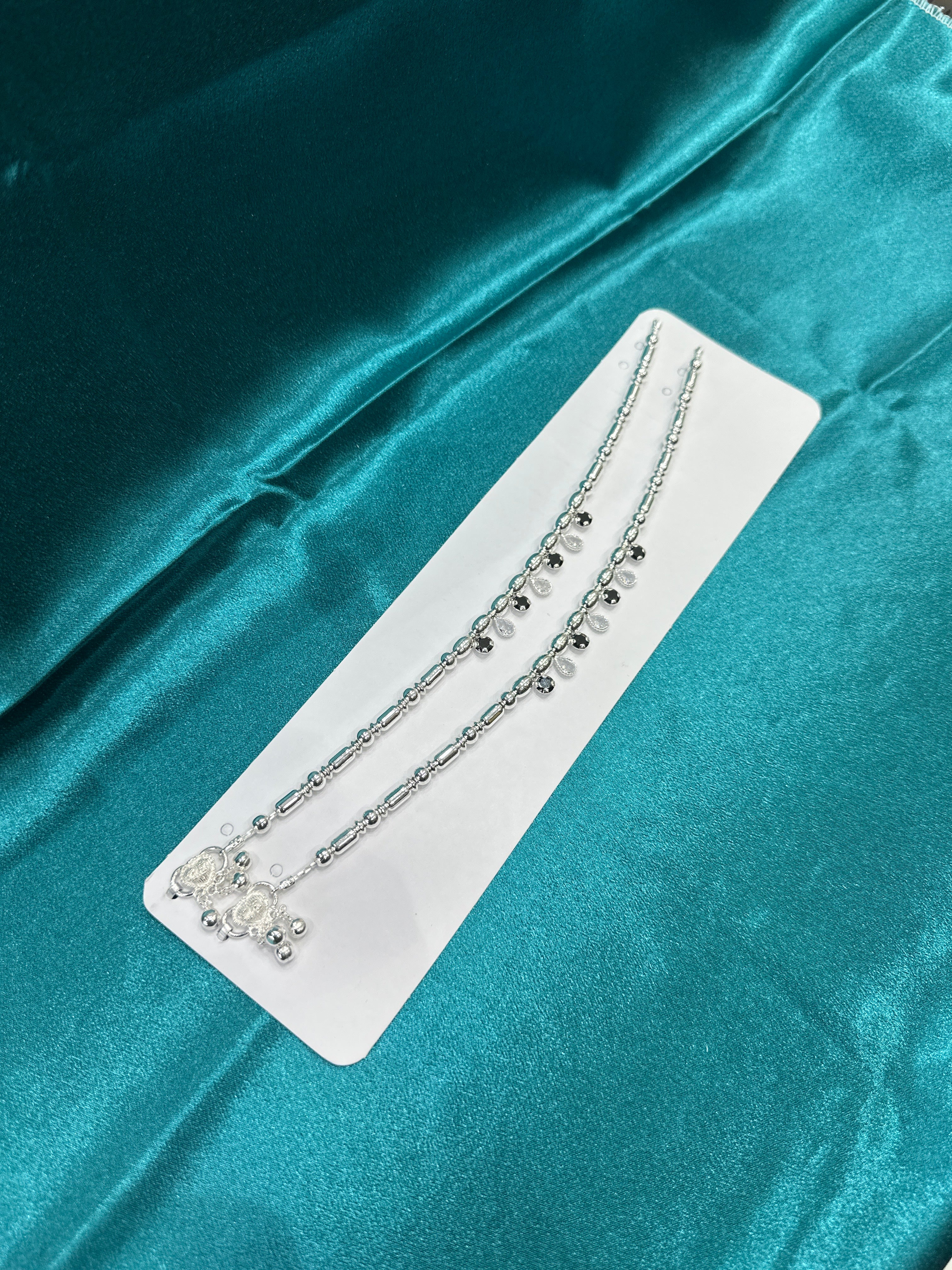 Fancy Silver Anklets With Beads & Hanging White & Black Cz Diamonds