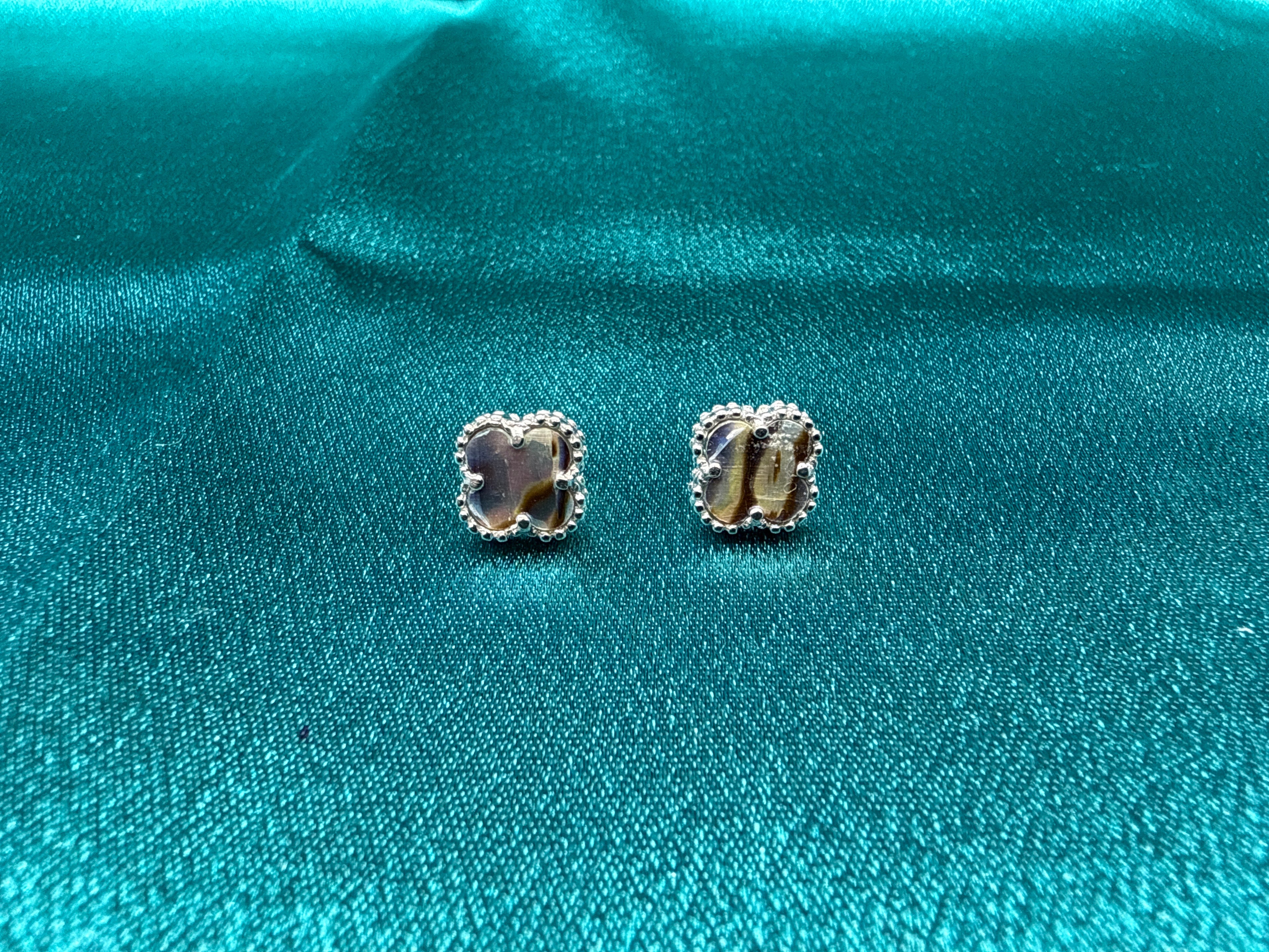 Women’s Fancy Clover Silver Earrings