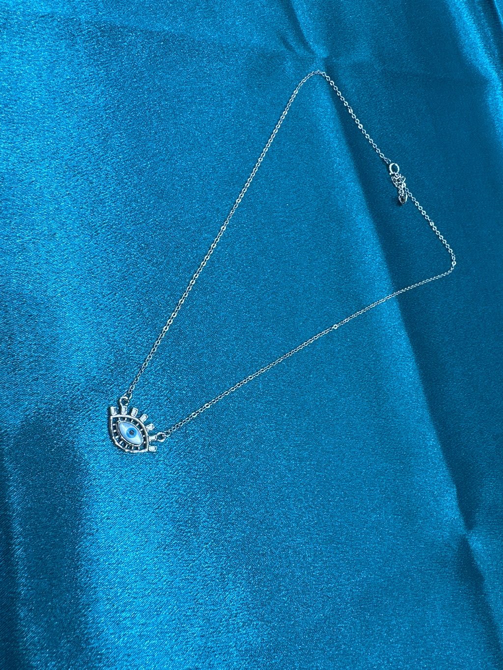 Women’s Fancy Silver pendant chain