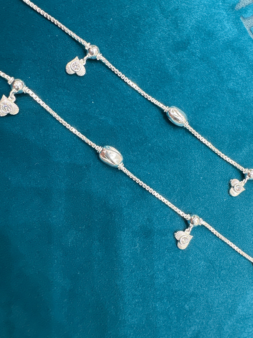 Kids fancy silver anklets (Size: 6-9 year old)