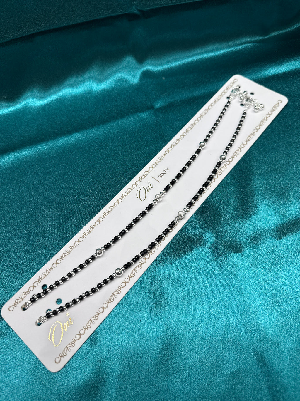 Women’s Fancy/Traditional Silver Black Beads Anklet