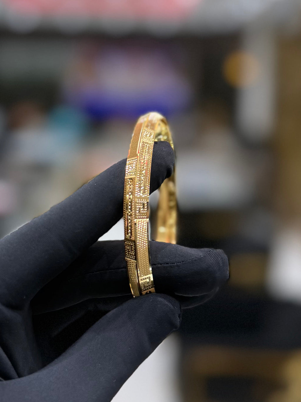 22k Men’s Gold CNC Kara