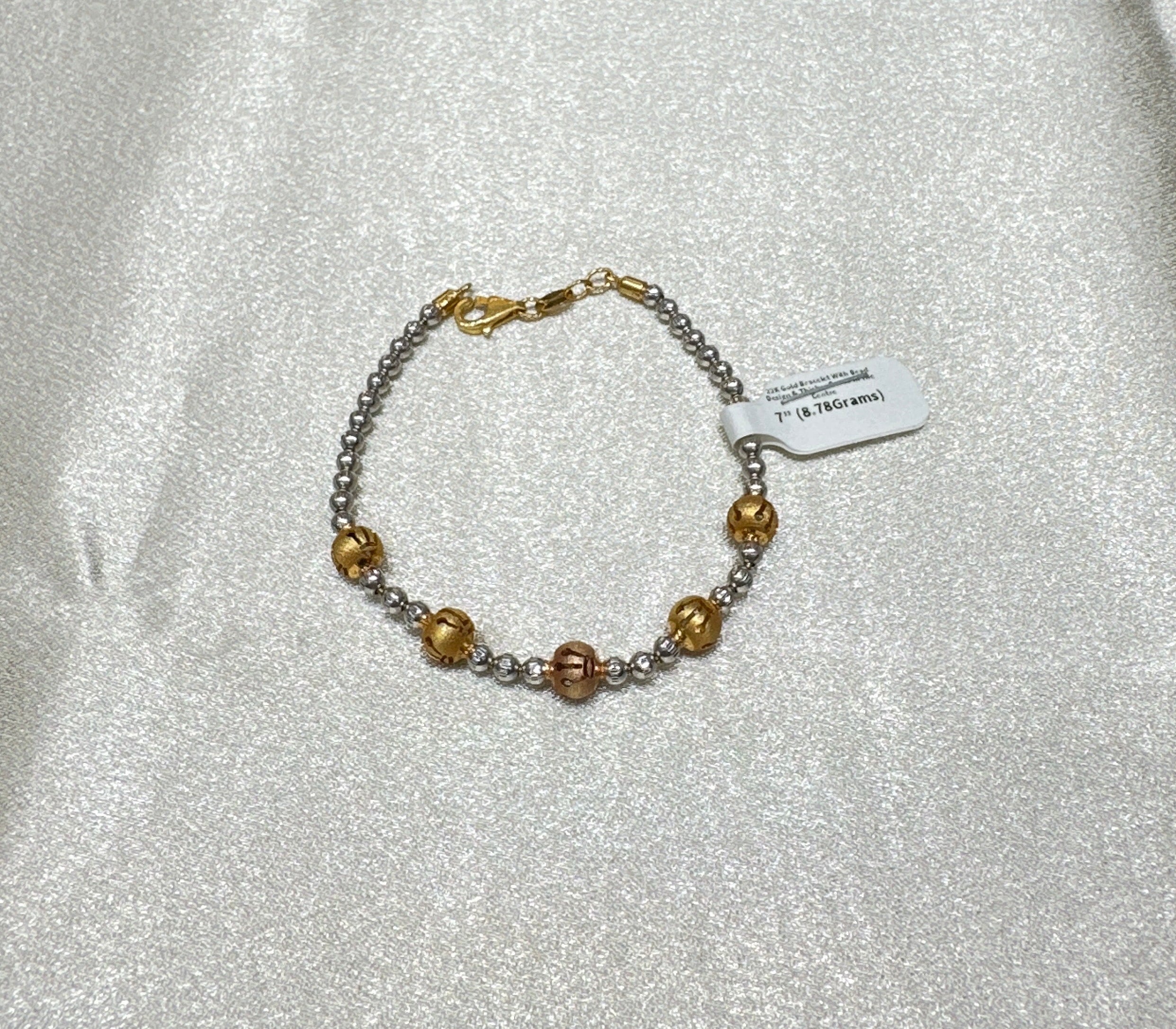 22K Gold Bracelet With Bead Design & Thicker Beads In The Centre