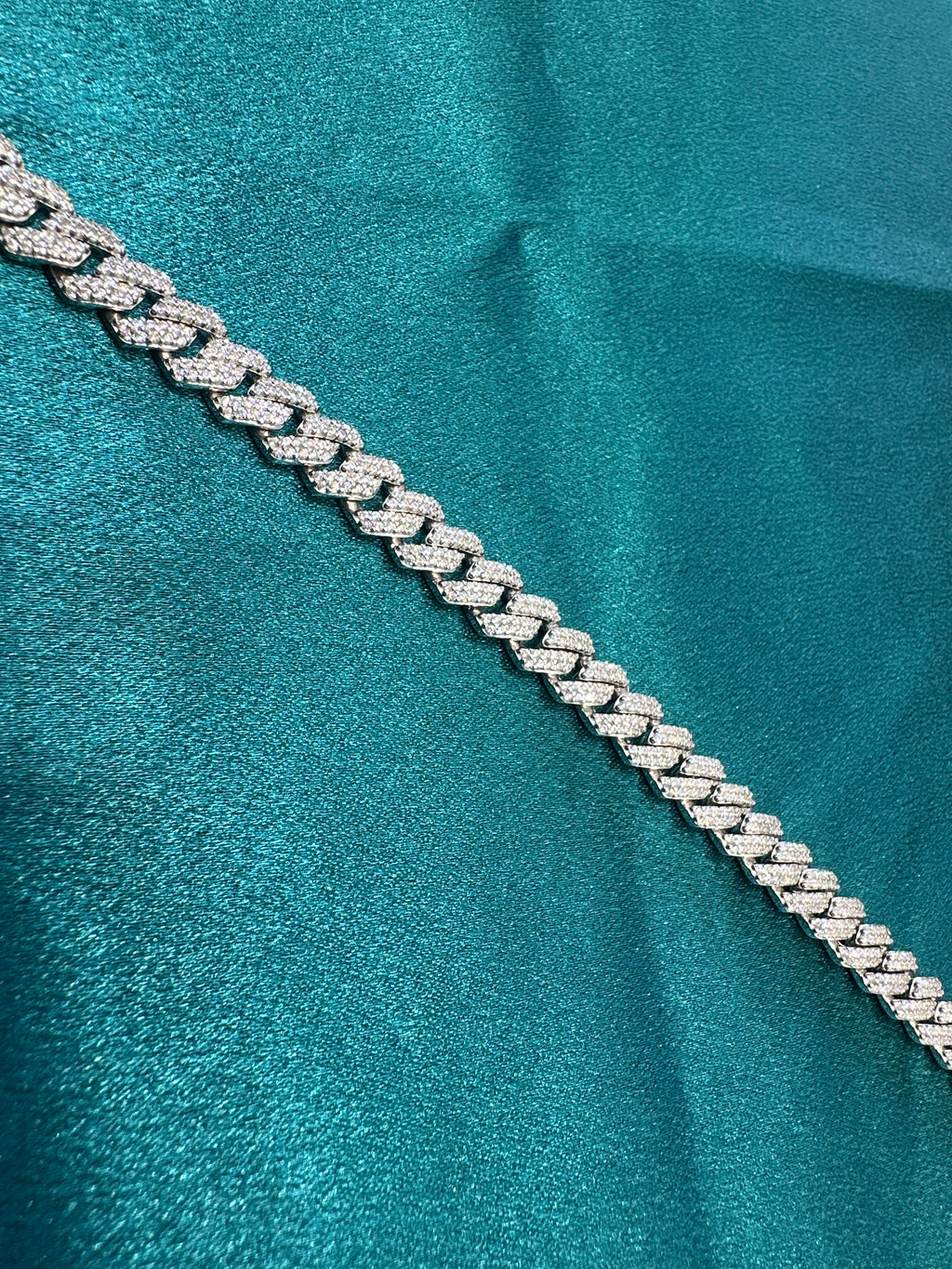 Men’s iced out silver 925 bracelet w/ CZ diamonds (8mm)