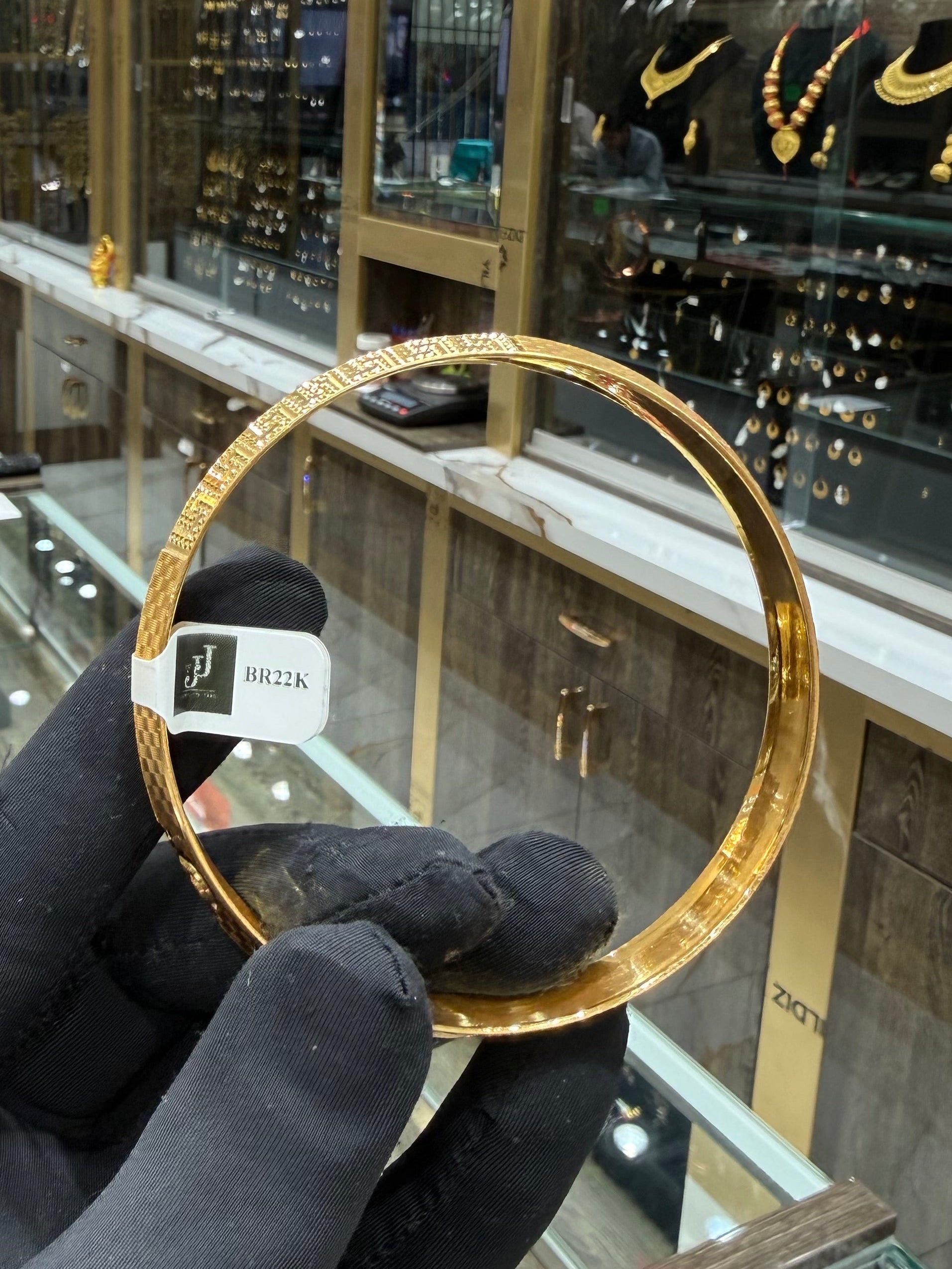 22K Gold Men’s CNC Kara w/Khanda