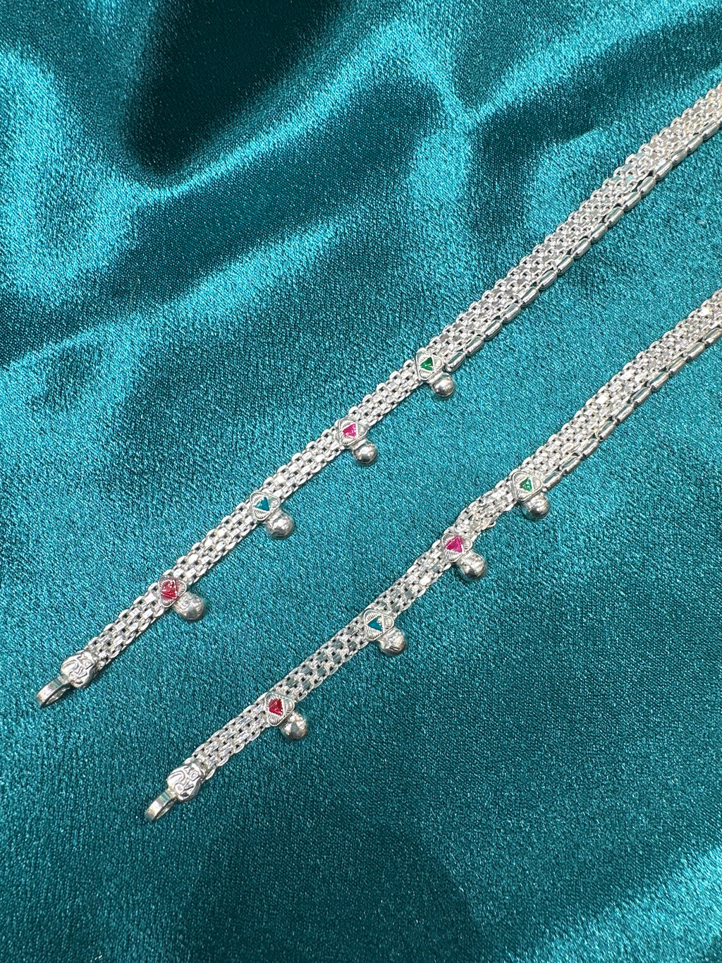 Kids fancy silver anklets (Size: 6-9 year old)
