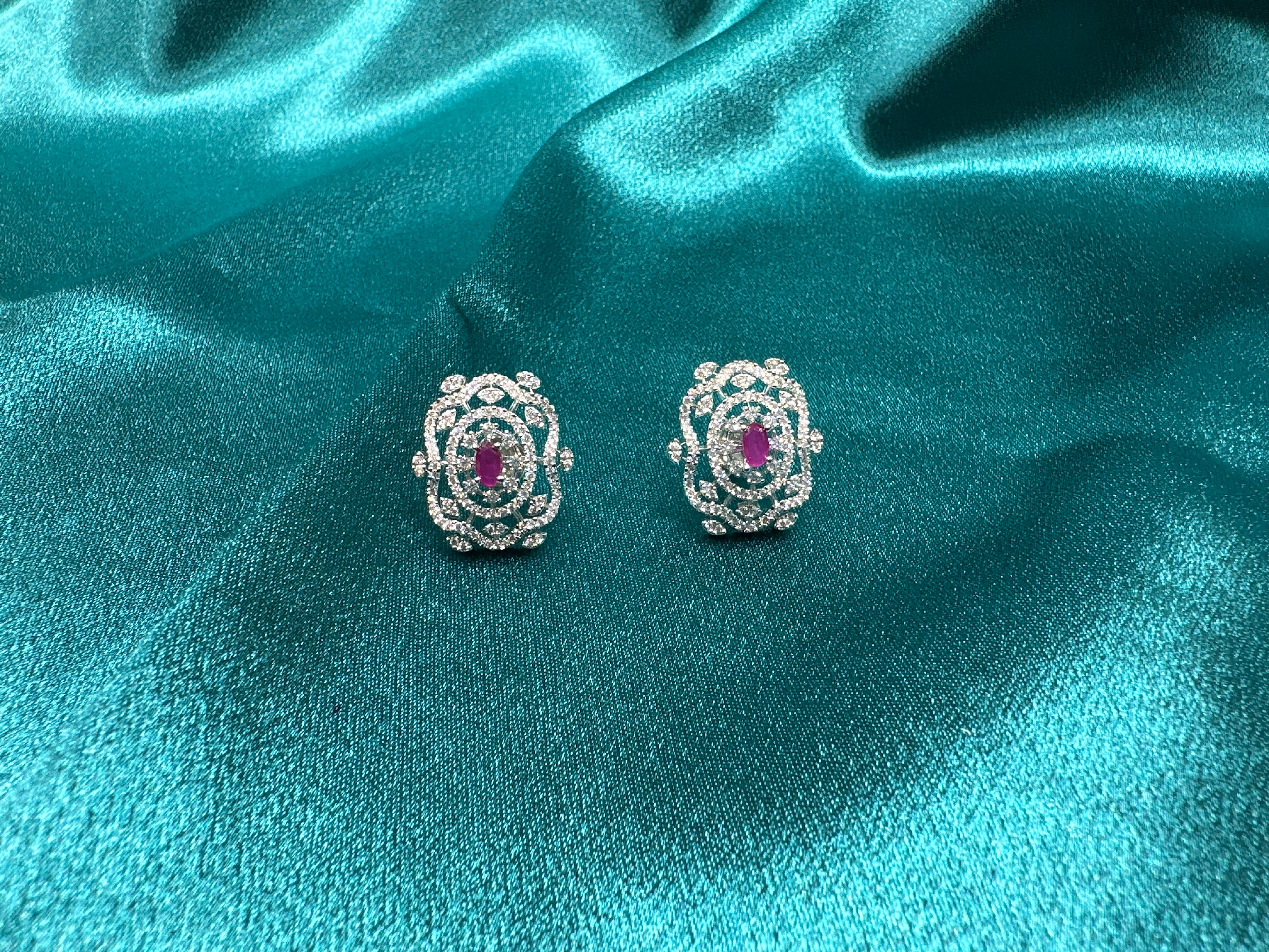 Women’s Fancy Silver Earrings