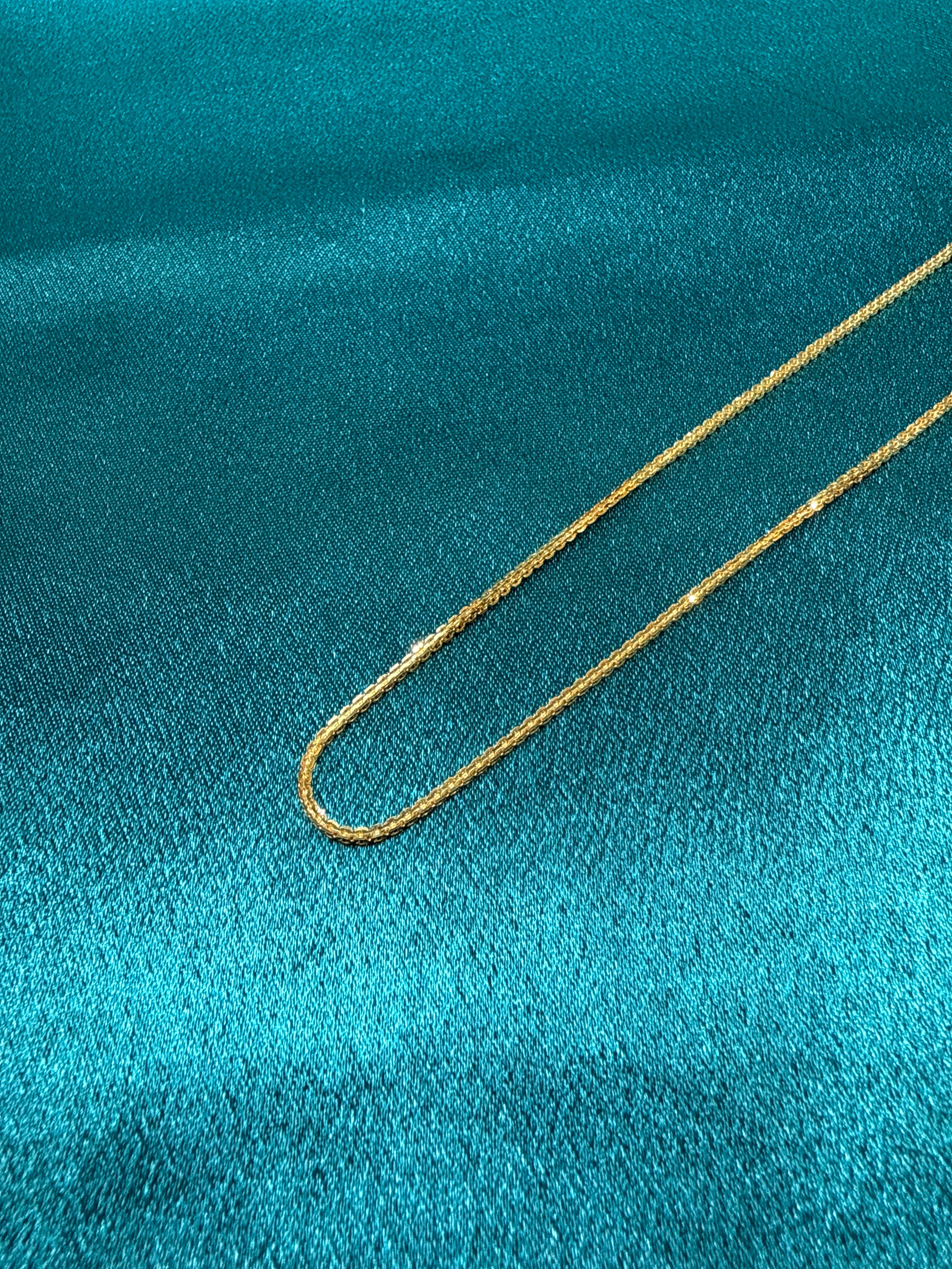 22K Gold Chain (Paperclip Design)