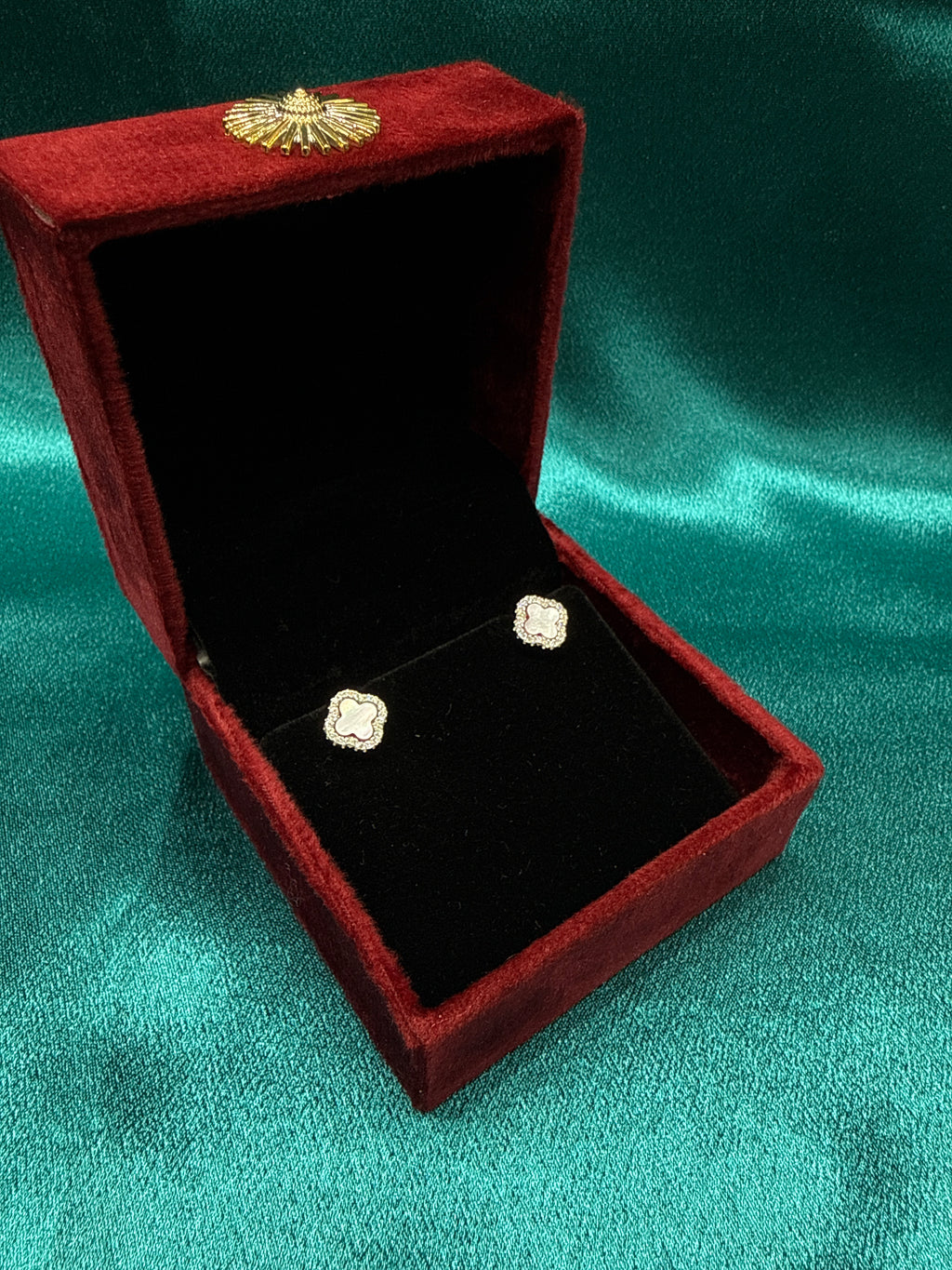 Women’s Fancy Clover Silver Earrings