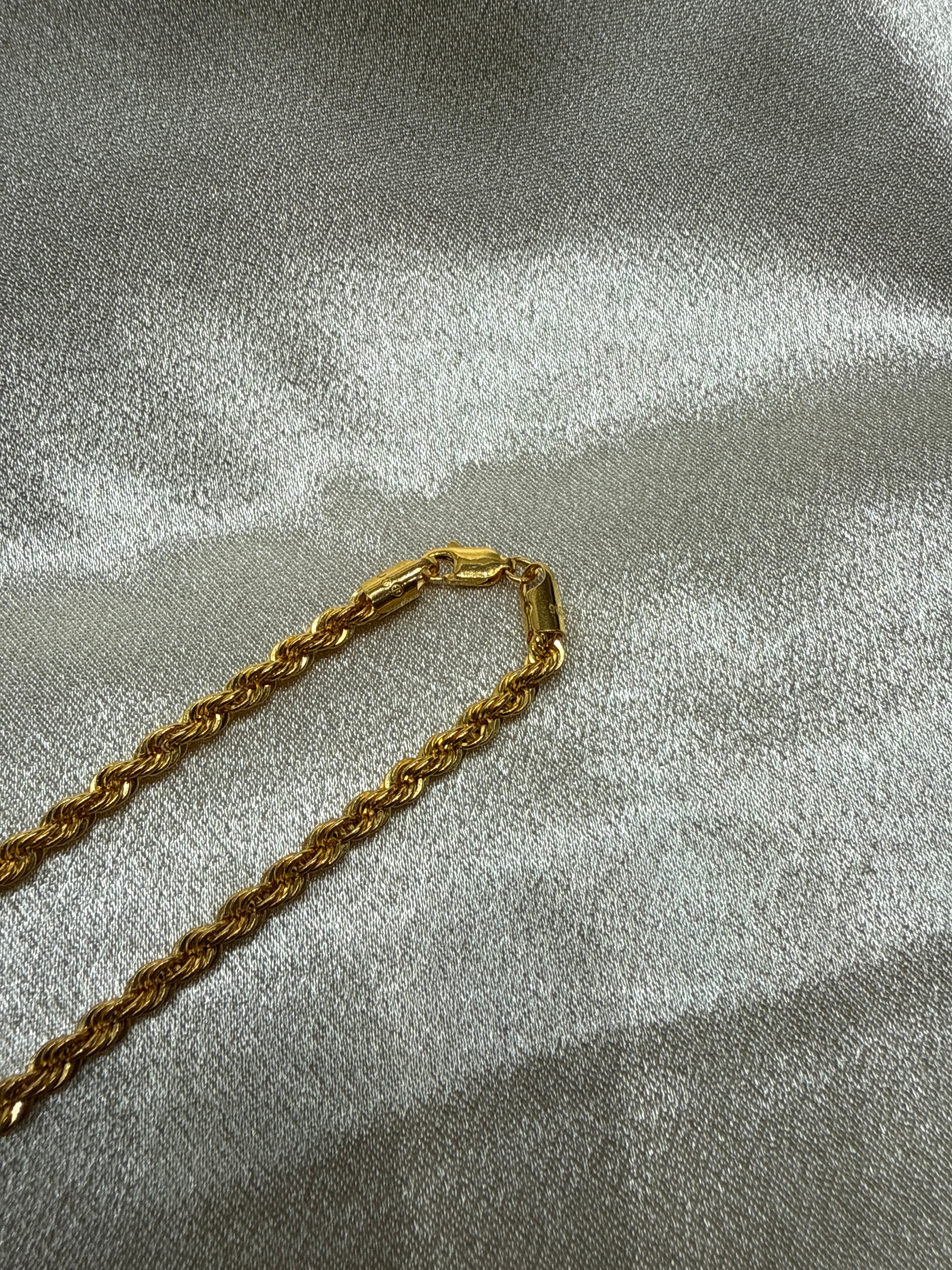22K Gold Chain (Hollow Rope Design)