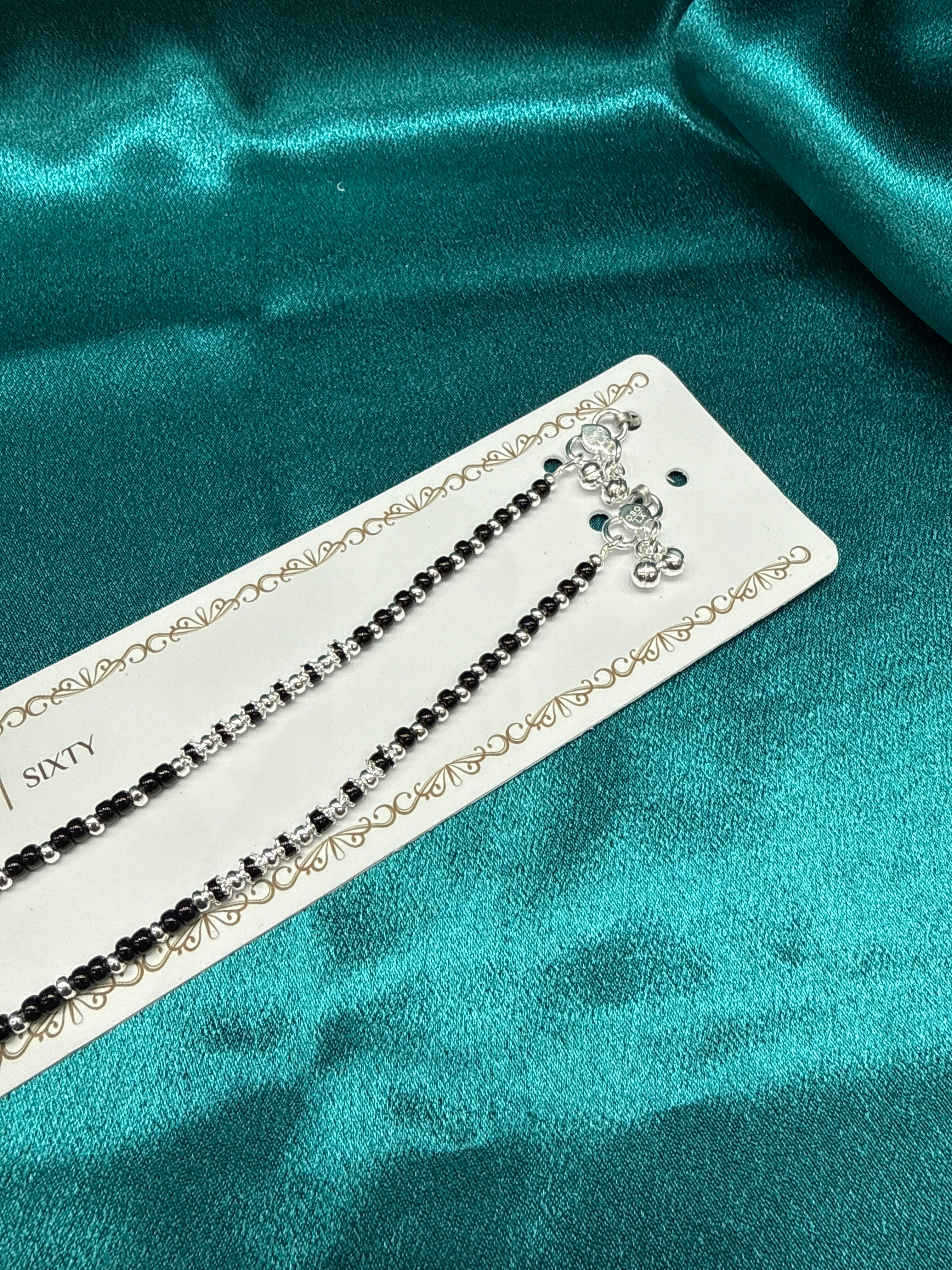 Women’s Fancy/Traditional Silver Black Beads Anklet