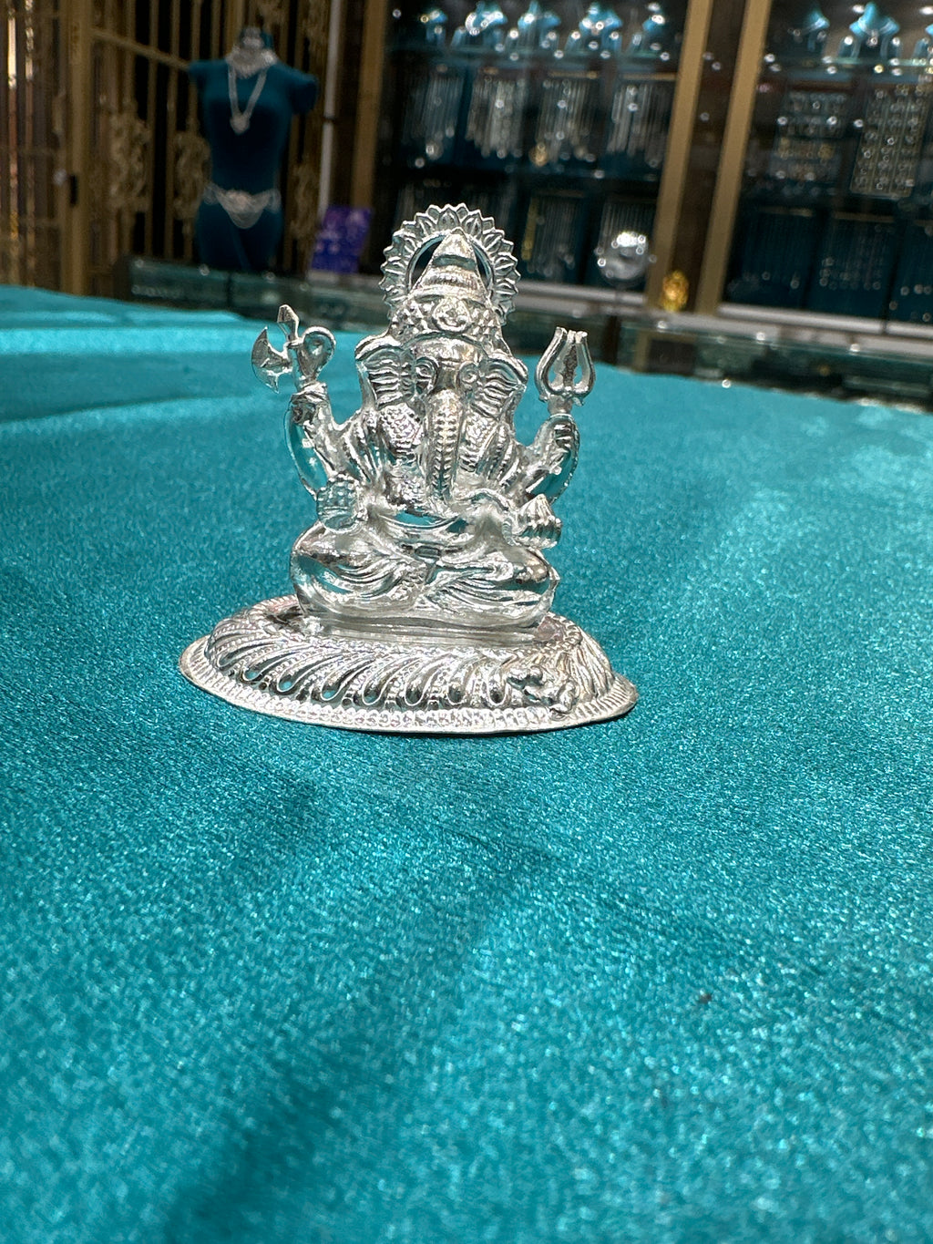 Silver Ganesh Ji Idol
