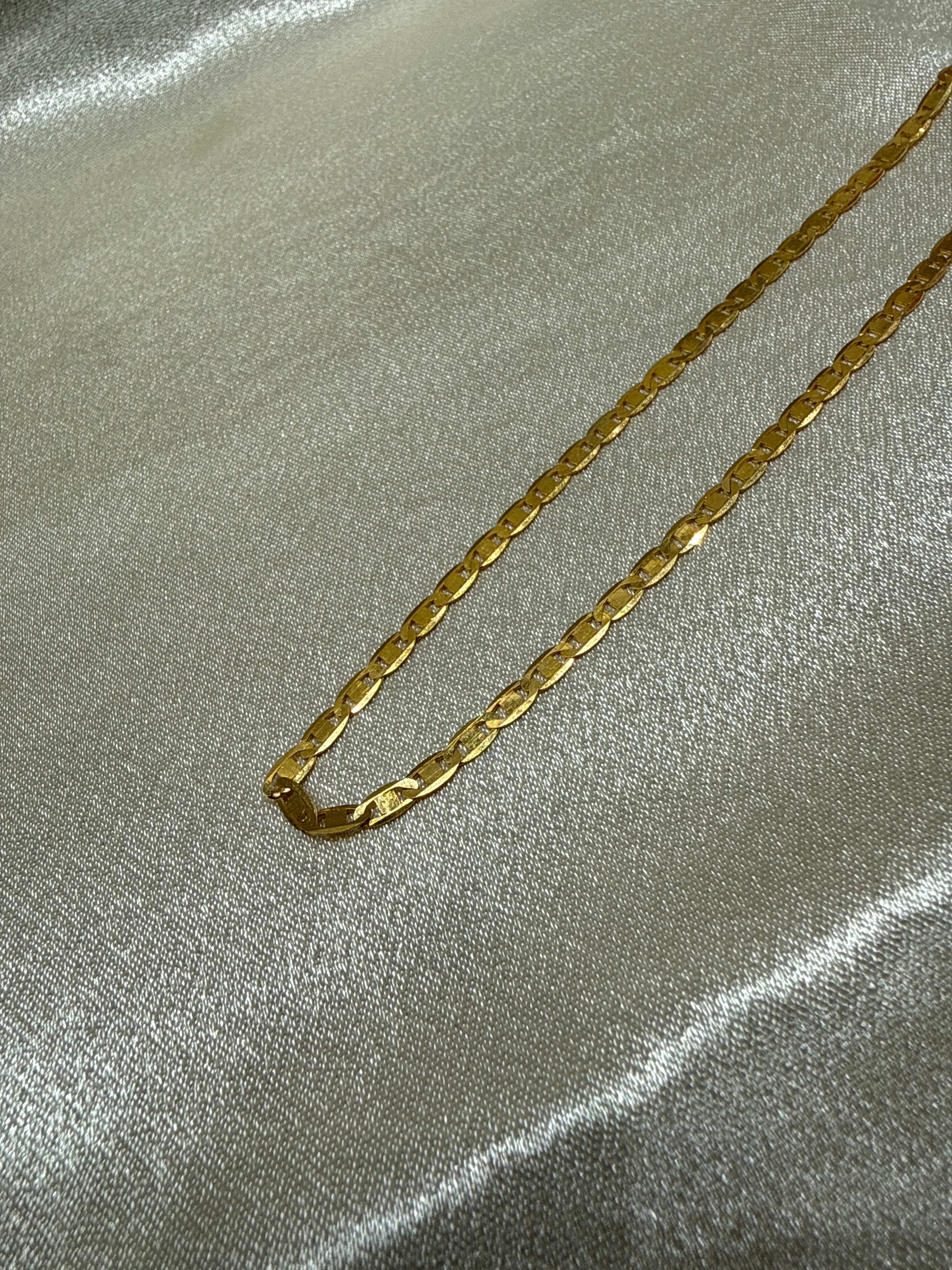 22K Gold Chain (Marine Design)